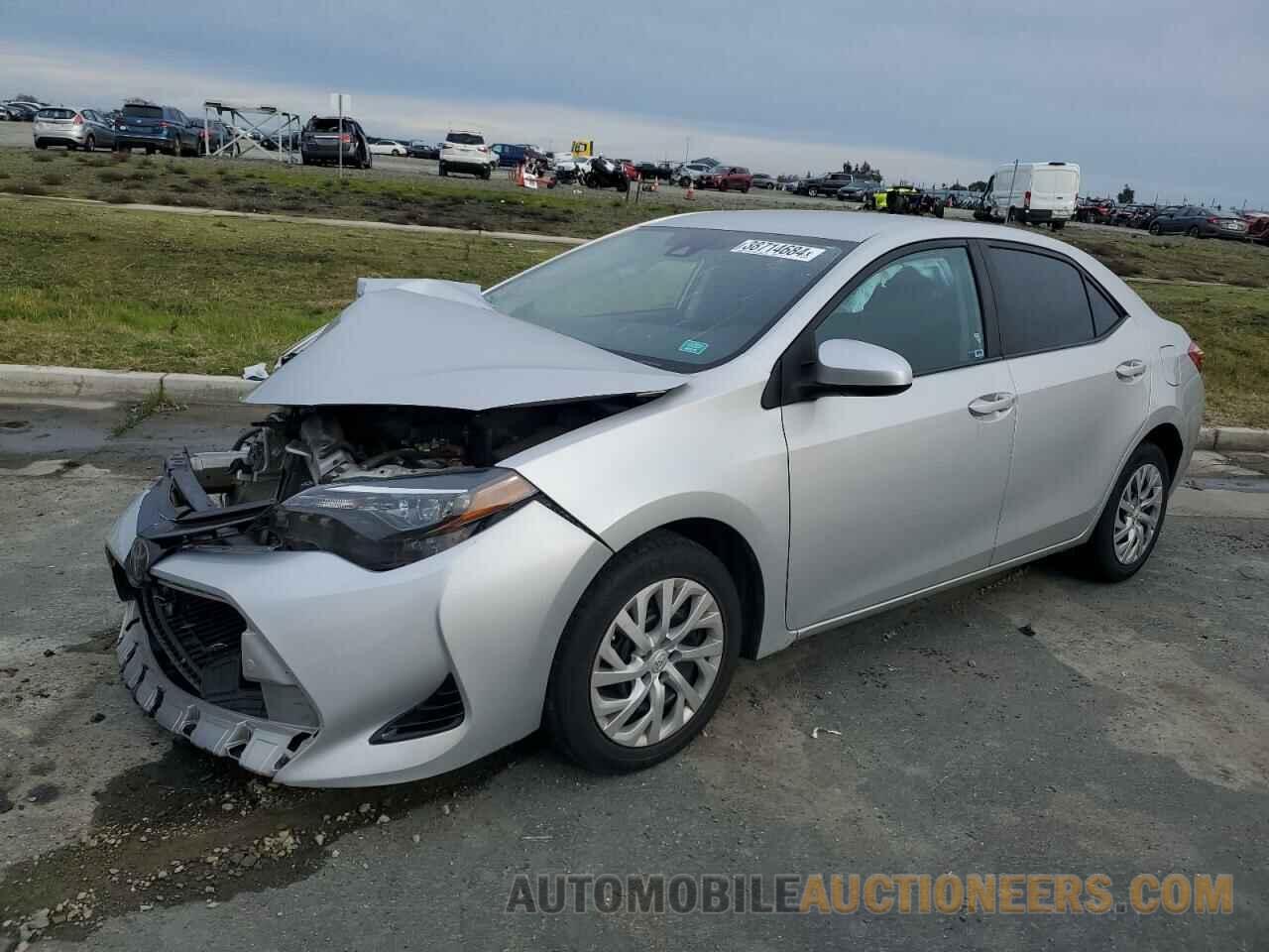 5YFBURHE4JP818565 TOYOTA COROLLA 2018