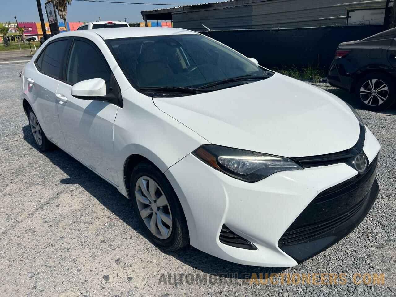 5YFBURHE5HP608082 TOYOTA COROLLA 2017