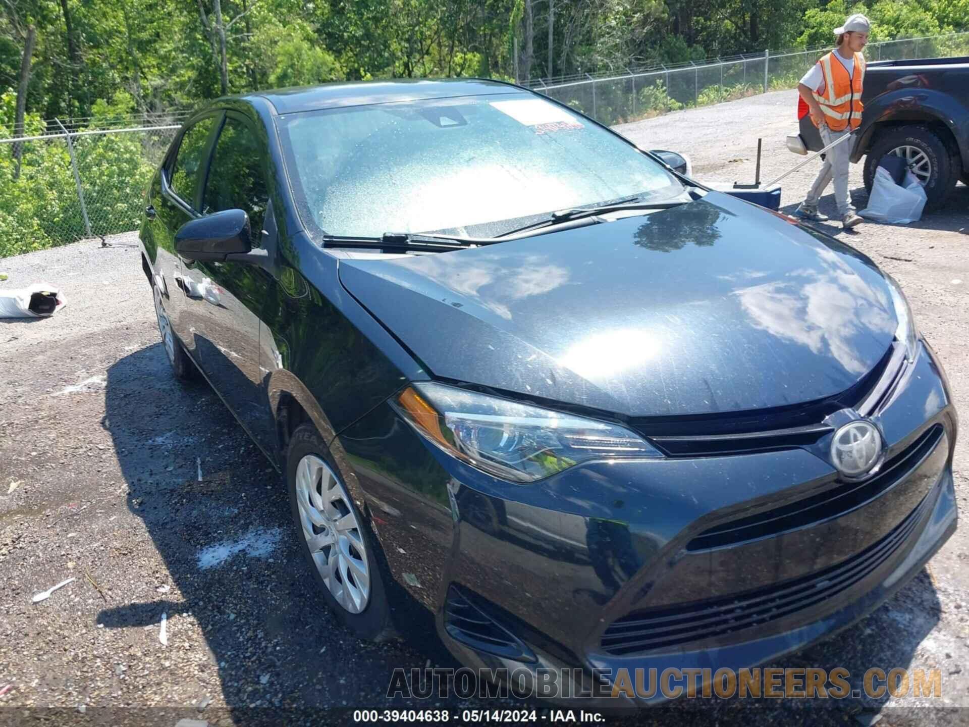 5YFBURHE5JP797497 TOYOTA COROLLA 2018