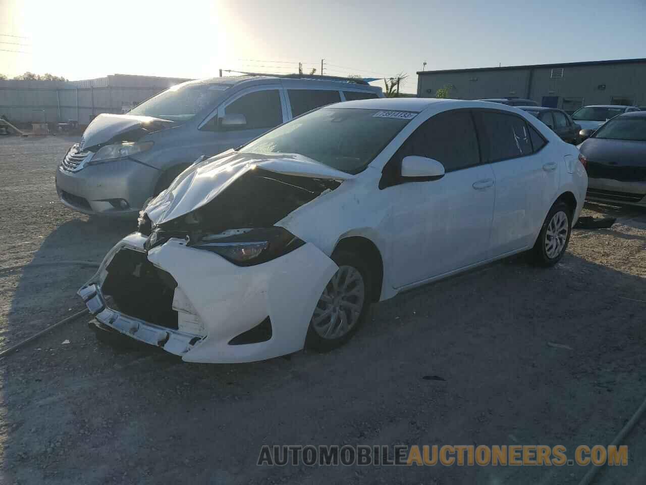 5YFBURHE5JP816825 TOYOTA COROLLA 2018