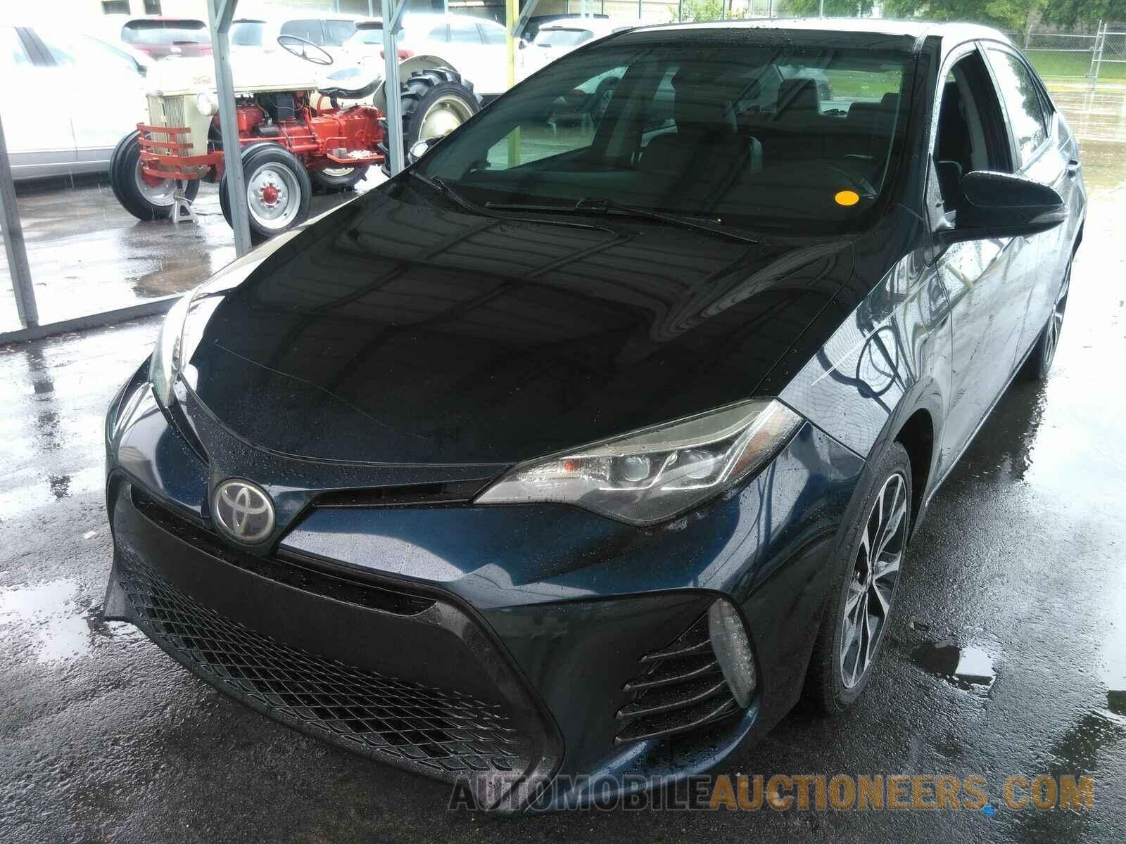 5YFBURHE5JP833012 Toyota Corolla 2018