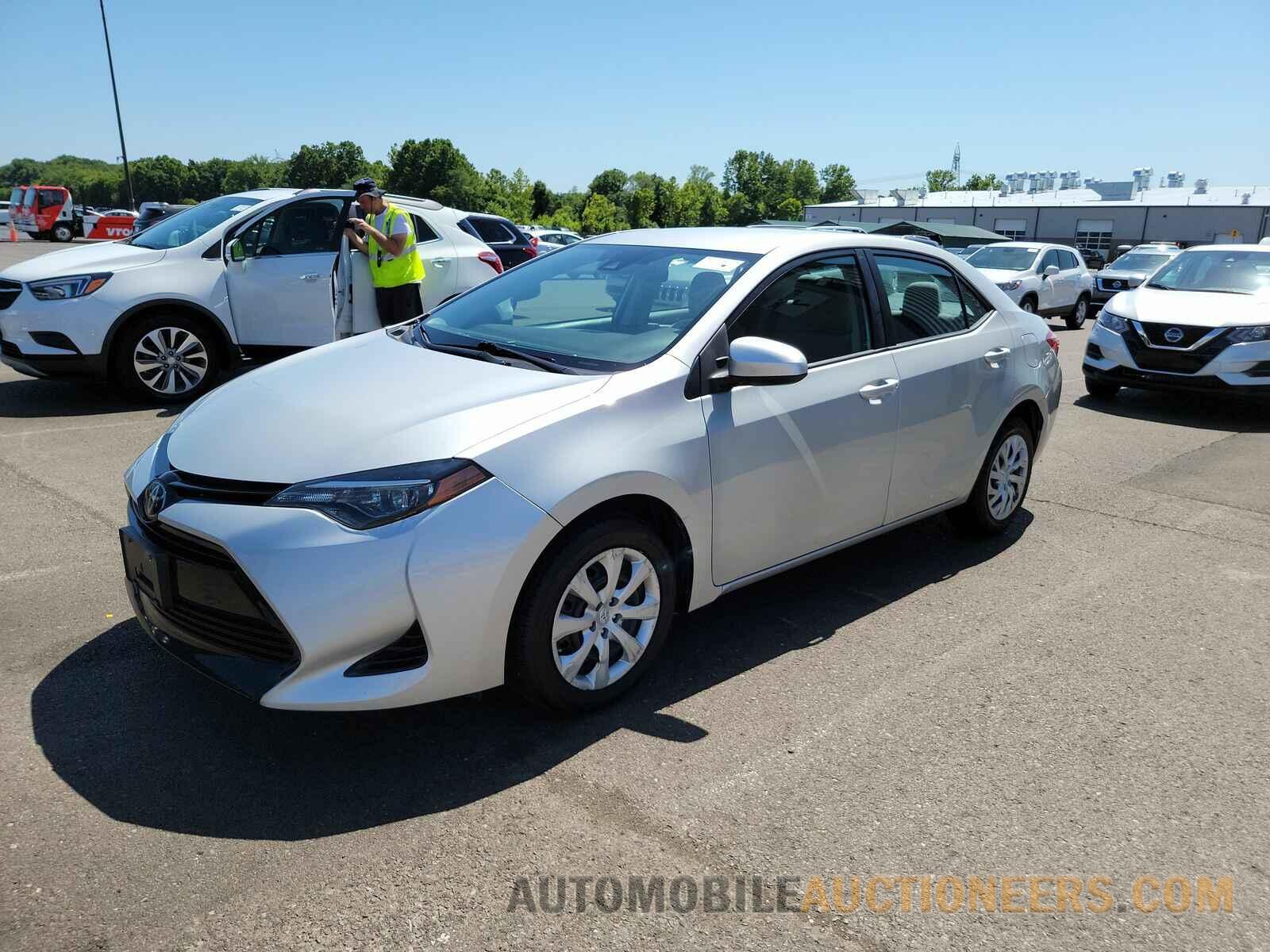 5YFBURHE5JP844110 Toyota Corolla LE 2018