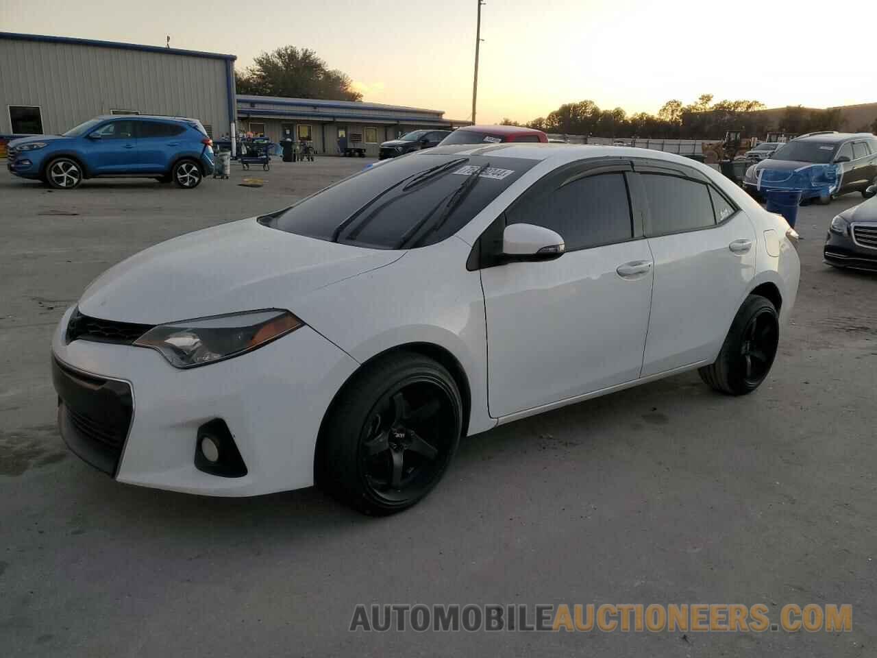 5YFBURHE6FP331200 TOYOTA COROLLA 2015