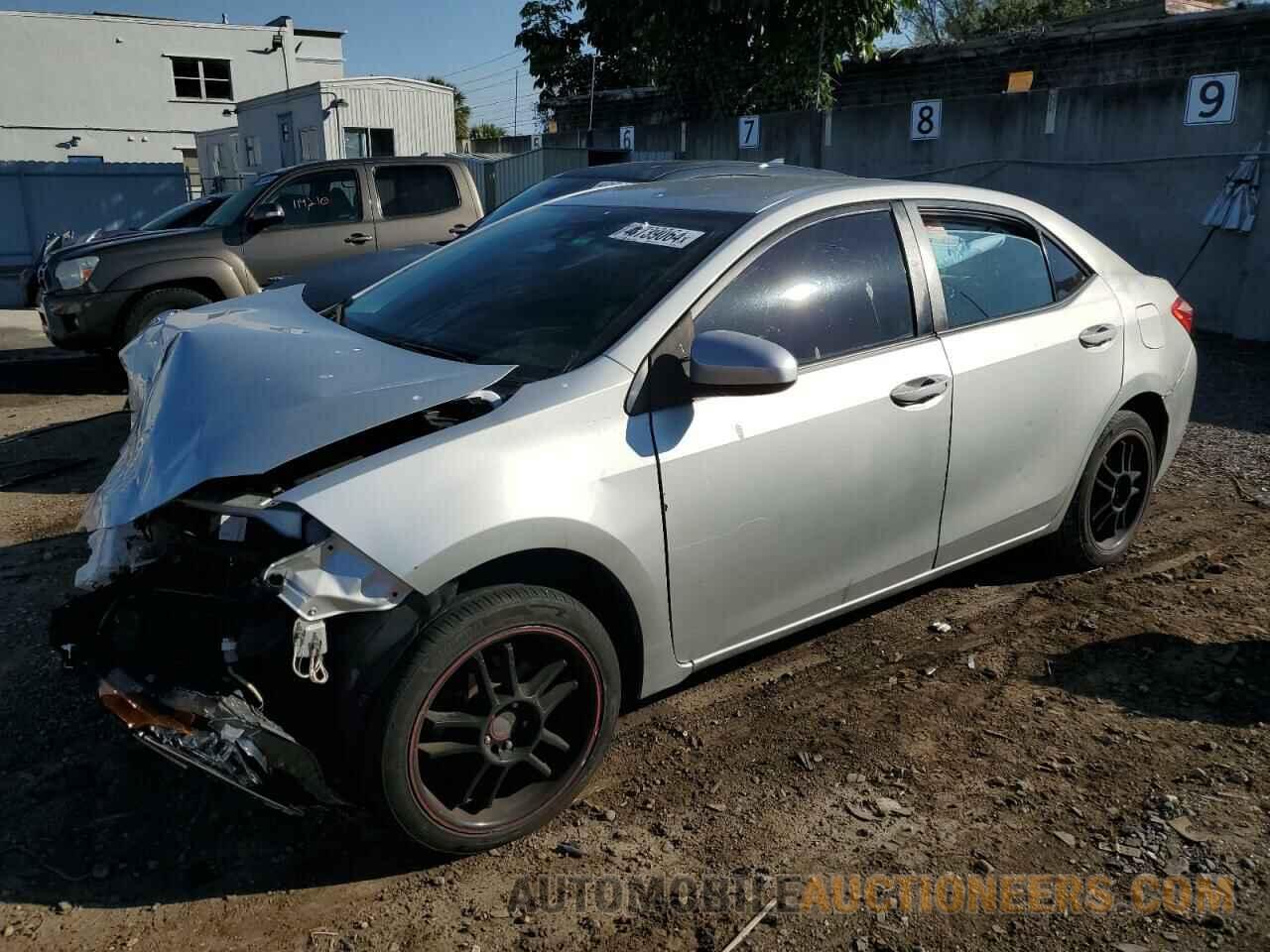 5YFBURHE6JP816185 TOYOTA COROLLA 2018