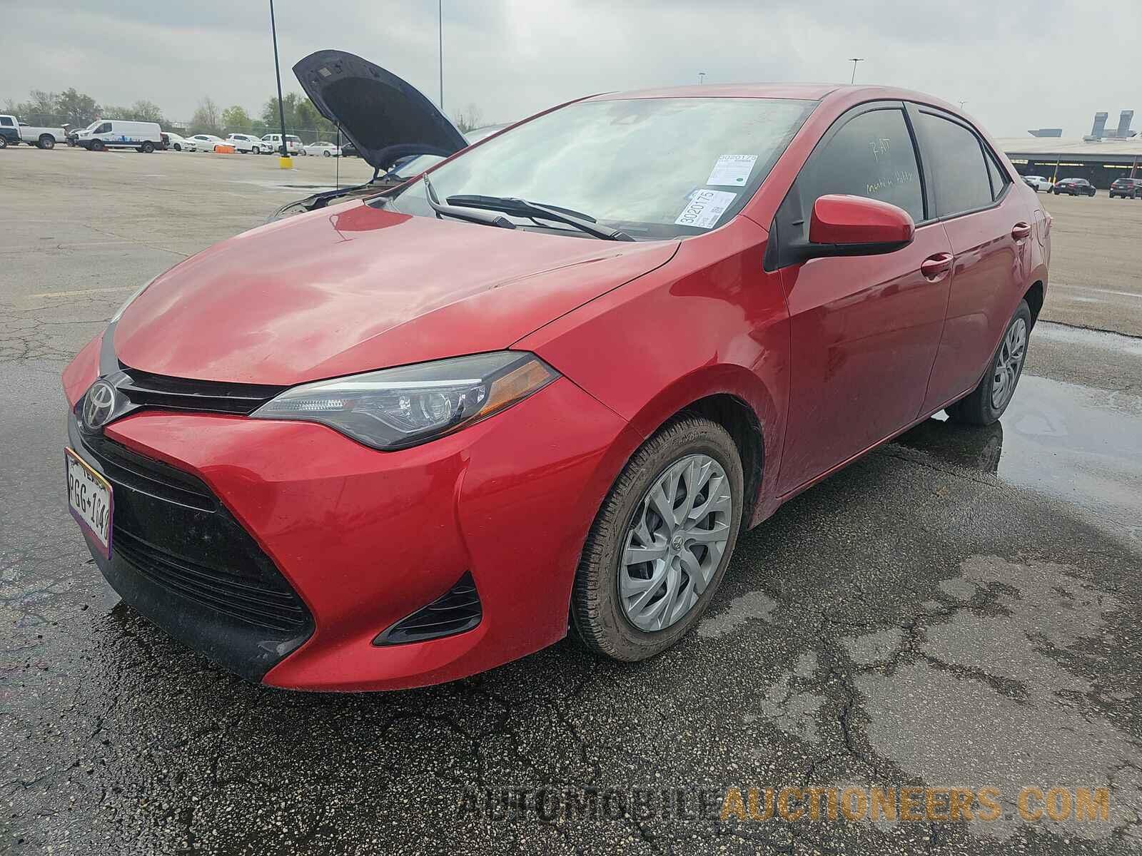 5YFBURHE7HP677257 Toyota Corolla LE 2017