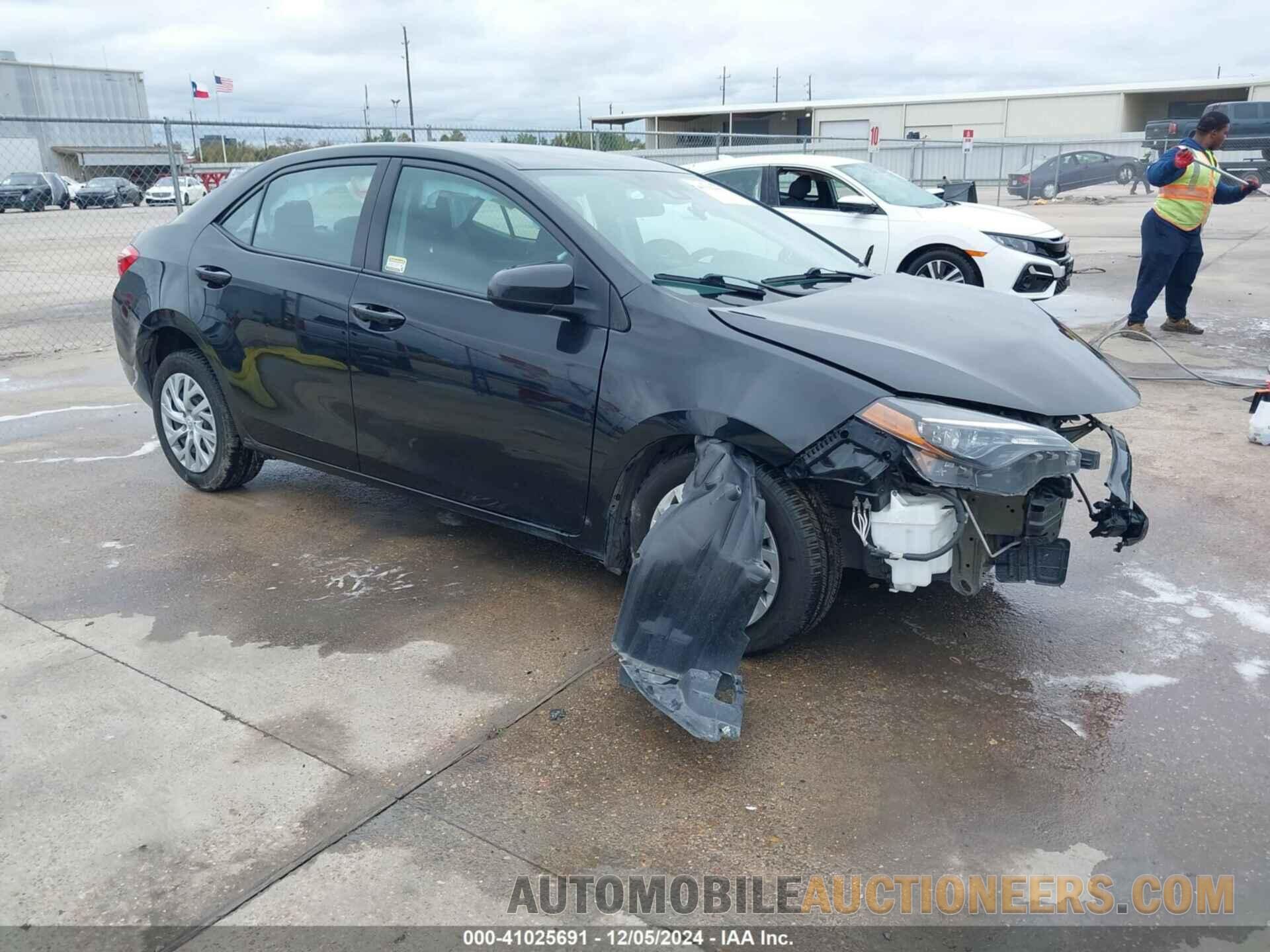 5YFBURHE7JP847932 TOYOTA COROLLA 2018