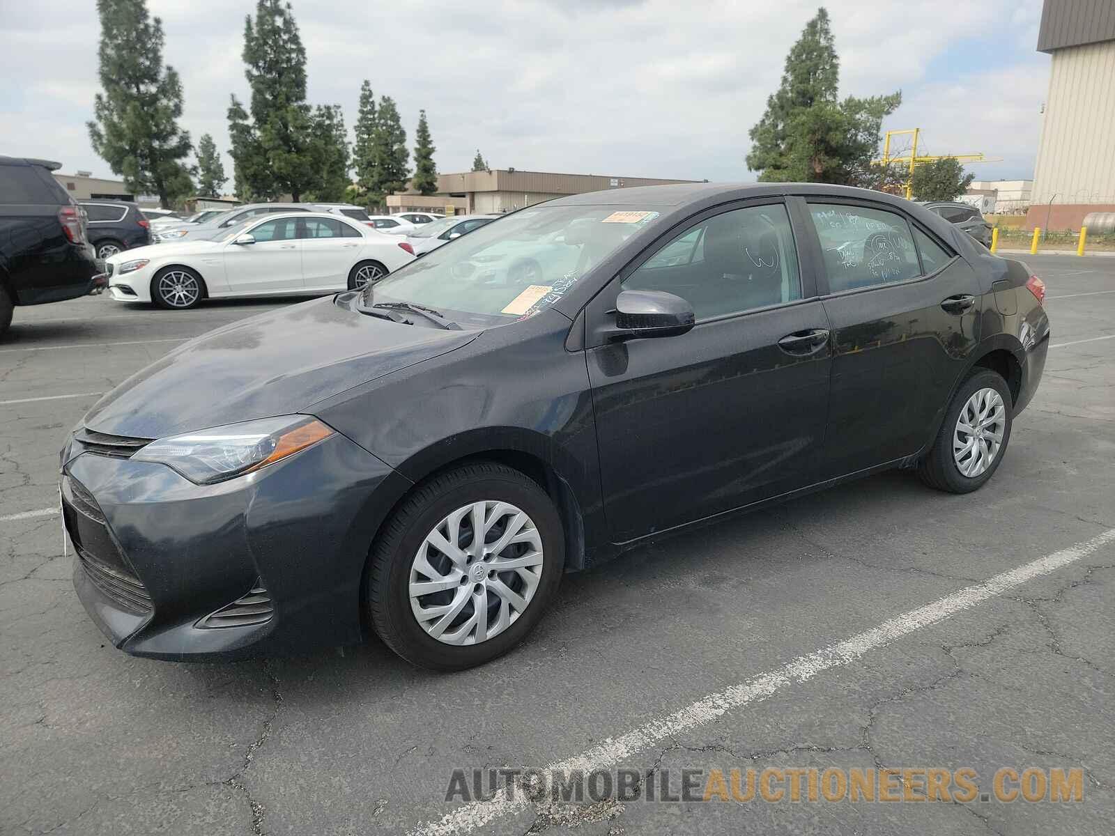 5YFBURHE7KP941584 Toyota Corolla LE 2019