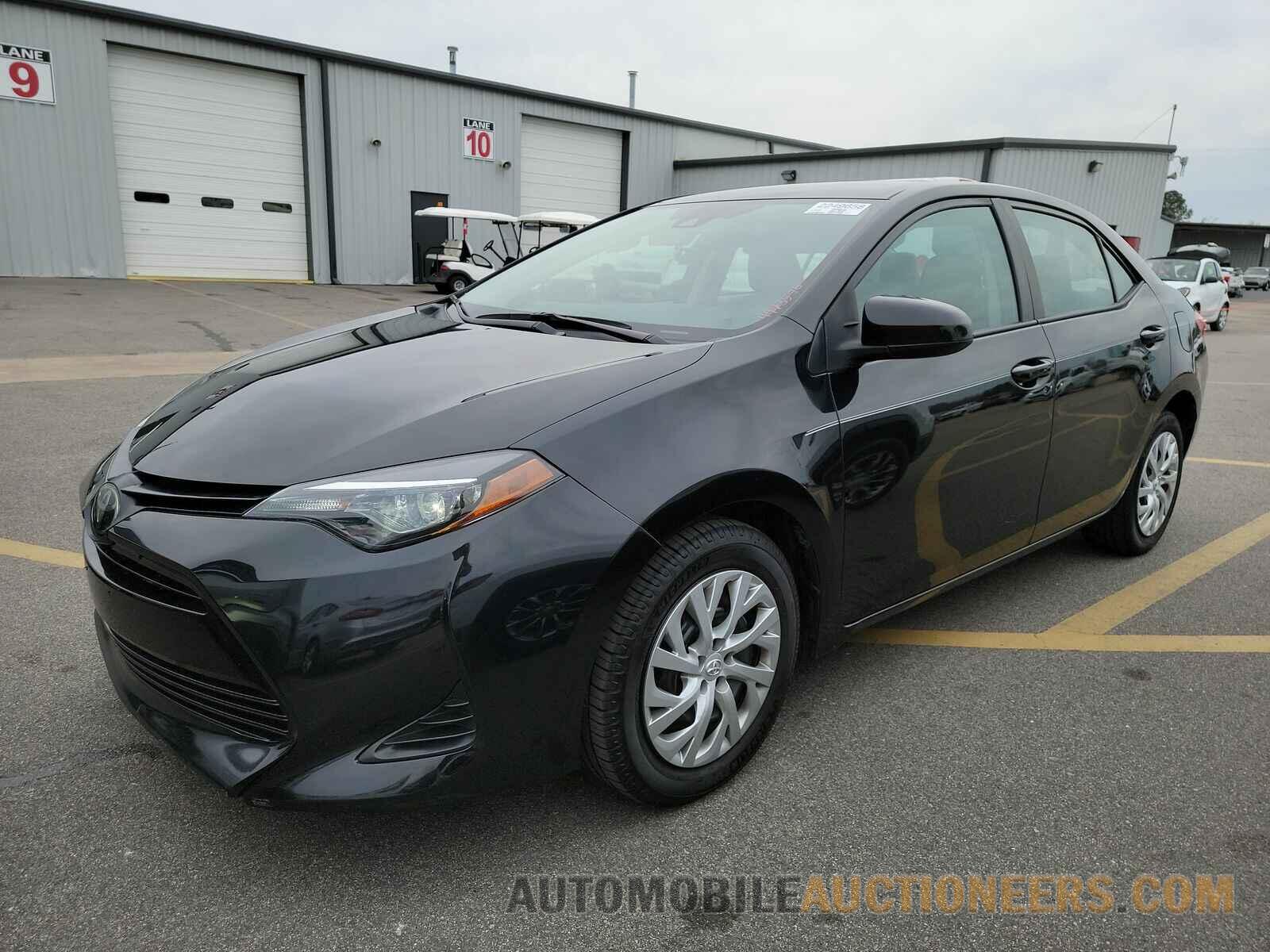 5YFBURHE7KP944033 Toyota Corolla LE 2019