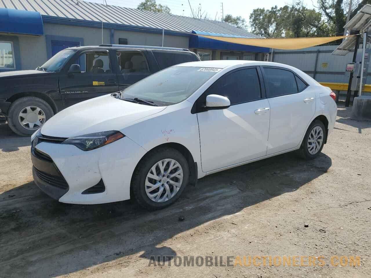 5YFBURHE8JP757222 TOYOTA COROLLA 2018