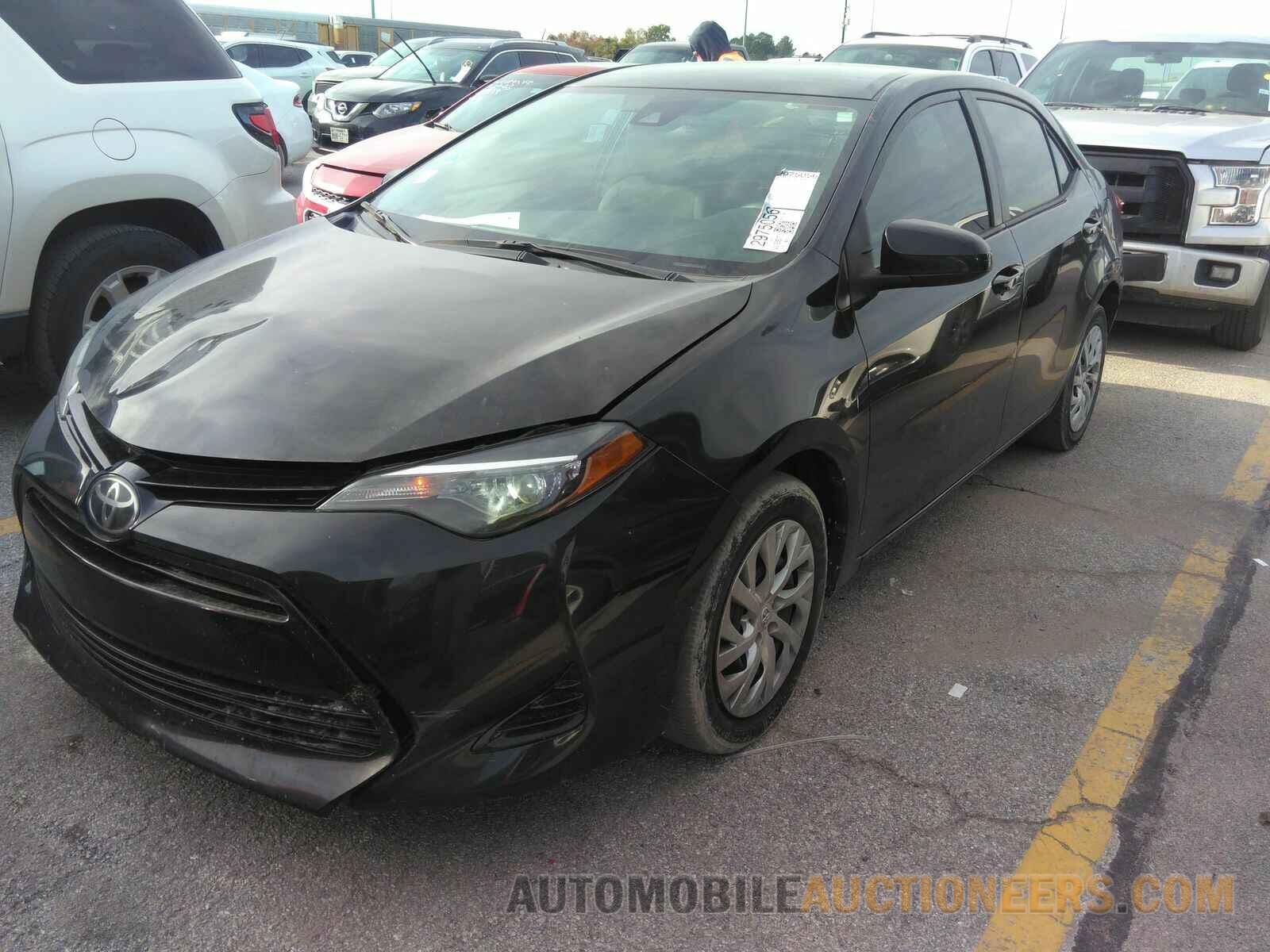 5YFBURHE8JP790589 Toyota Corolla LE 2018