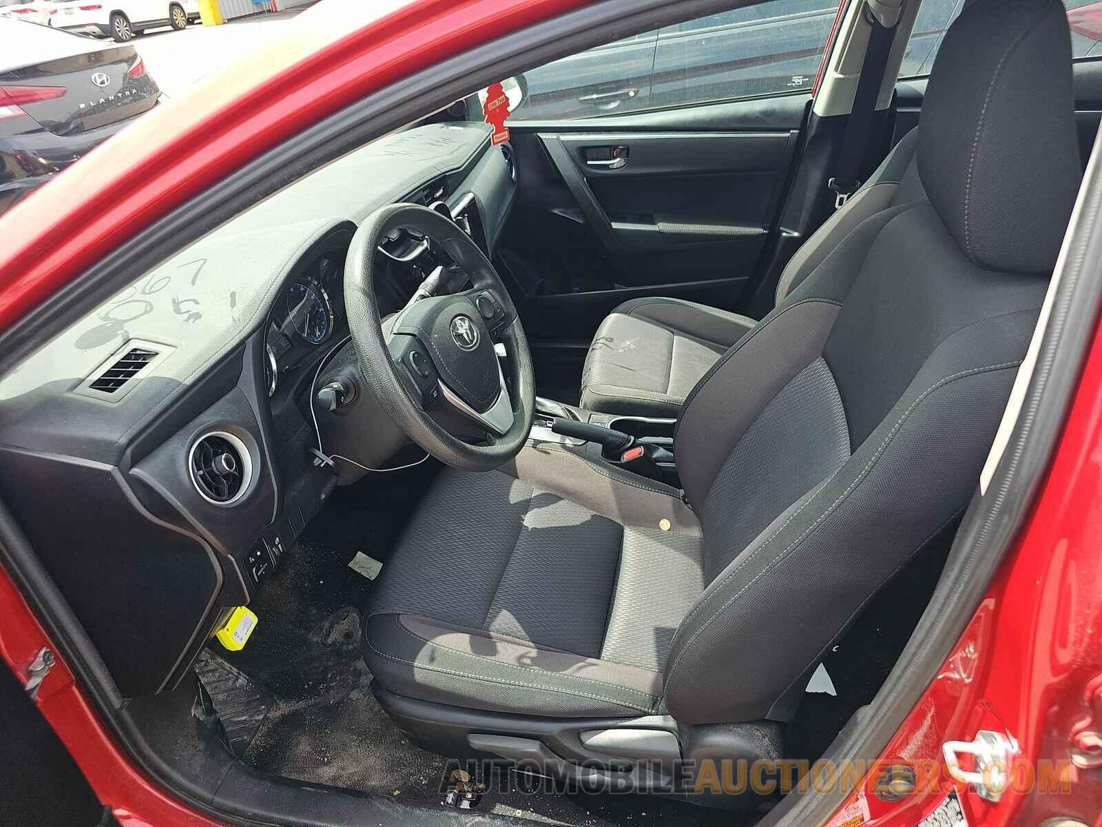 5YFBURHE8KP891567 Toyota Corolla LE 2019