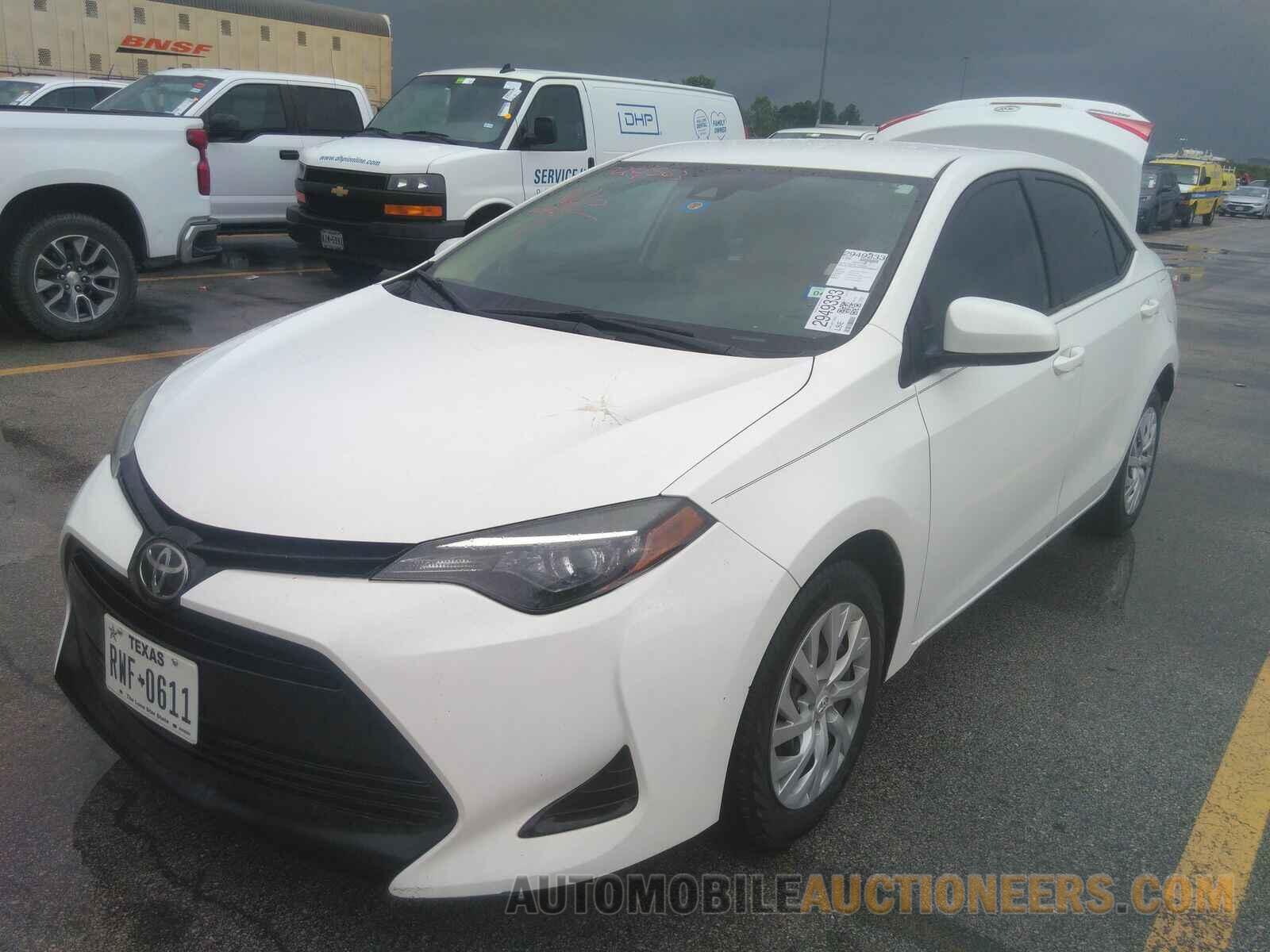 5YFBURHE9HP724563 Toyota Corolla LE 2017