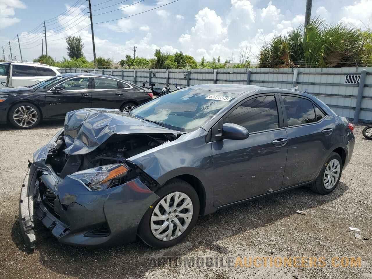 5YFBURHE9JP755656 TOYOTA COROLLA 2018