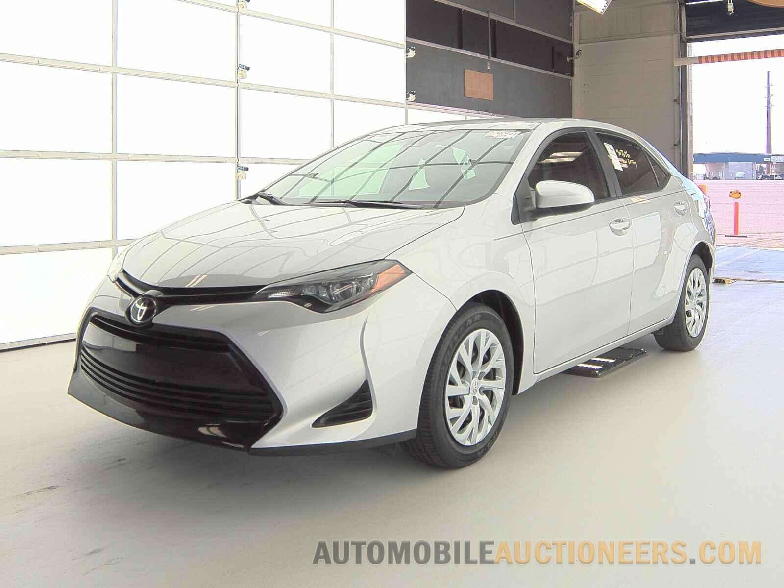 5YFBURHE9KP917321 Toyota Corolla LE 2019