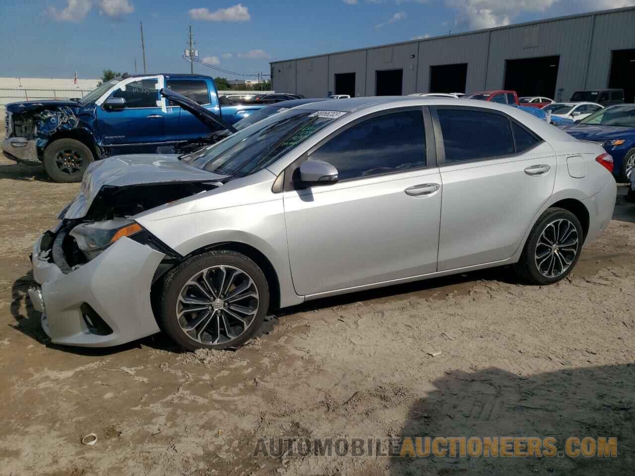 5YFBURHEXFP238129 TOYOTA COROLLA 2015