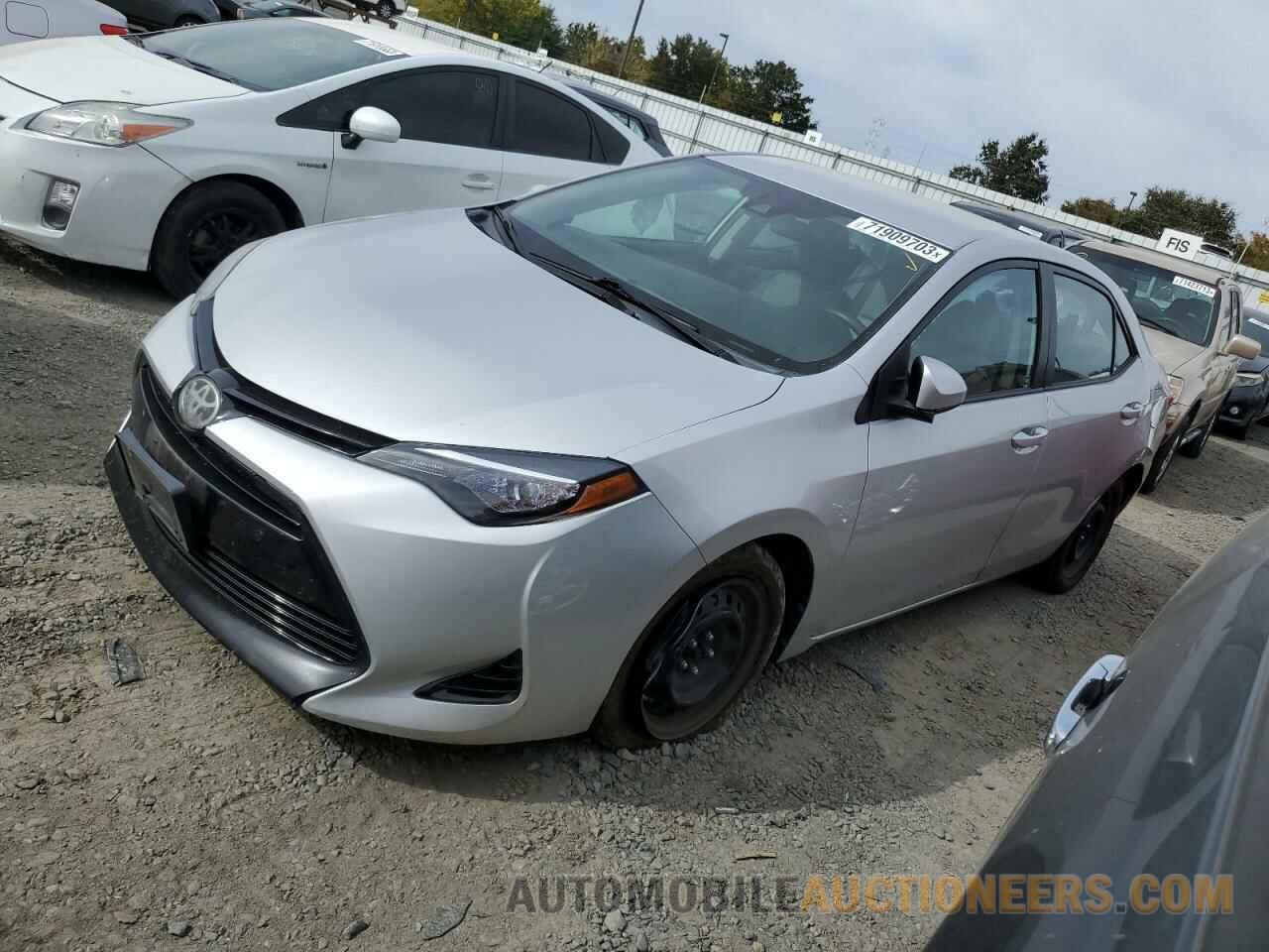 5YFBURHEXHP642888 TOYOTA COROLLA 2017