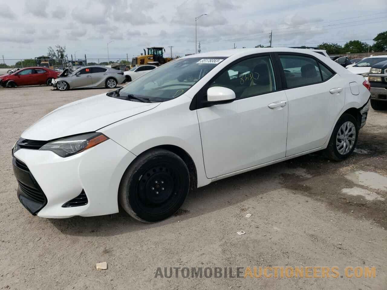 5YFBURHEXHP668231 TOYOTA COROLLA 2017