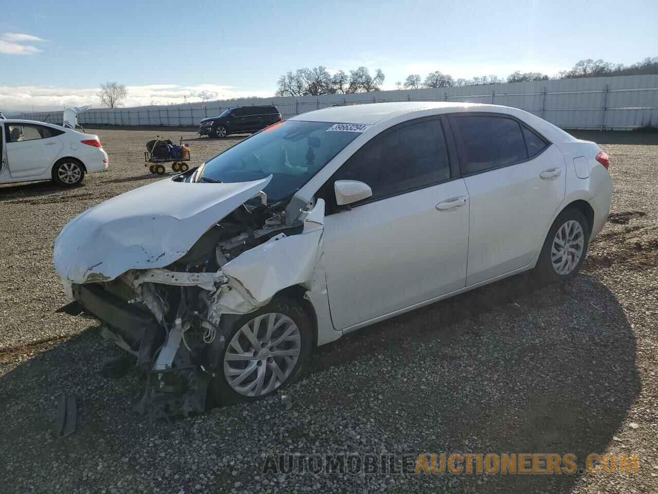 5YFBURHEXHP694649 TOYOTA COROLLA 2017