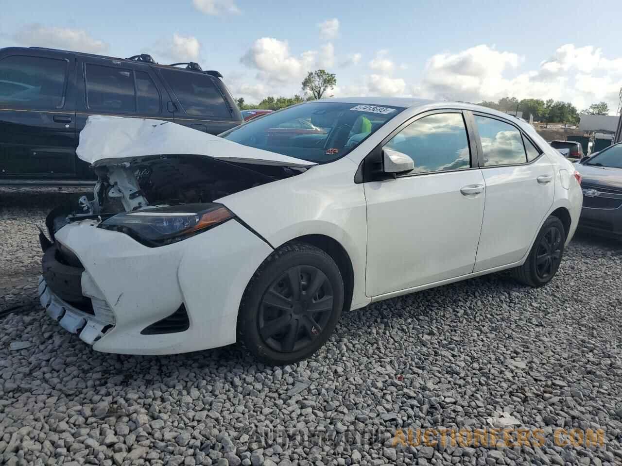 5YFBURHEXHP697597 TOYOTA COROLLA 2017