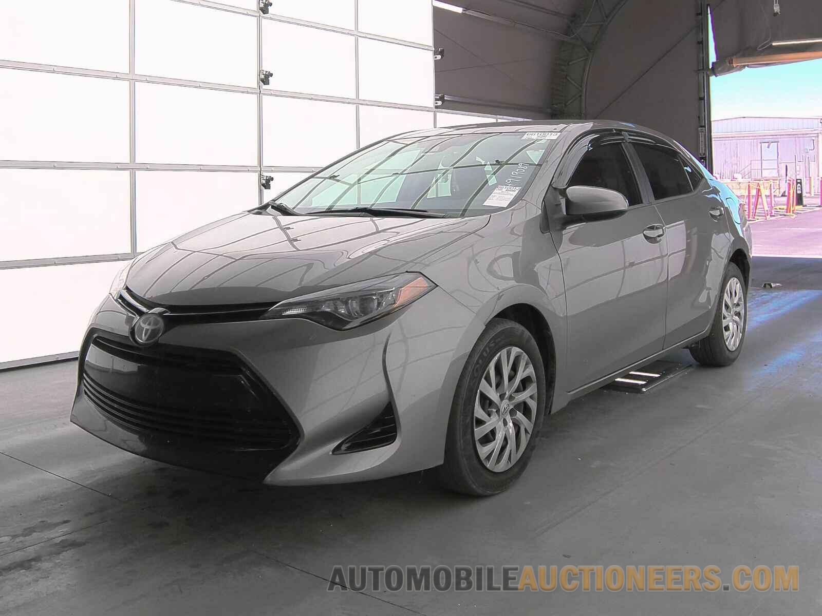 5YFBURHEXJP771543 Toyota Corolla LE 2018