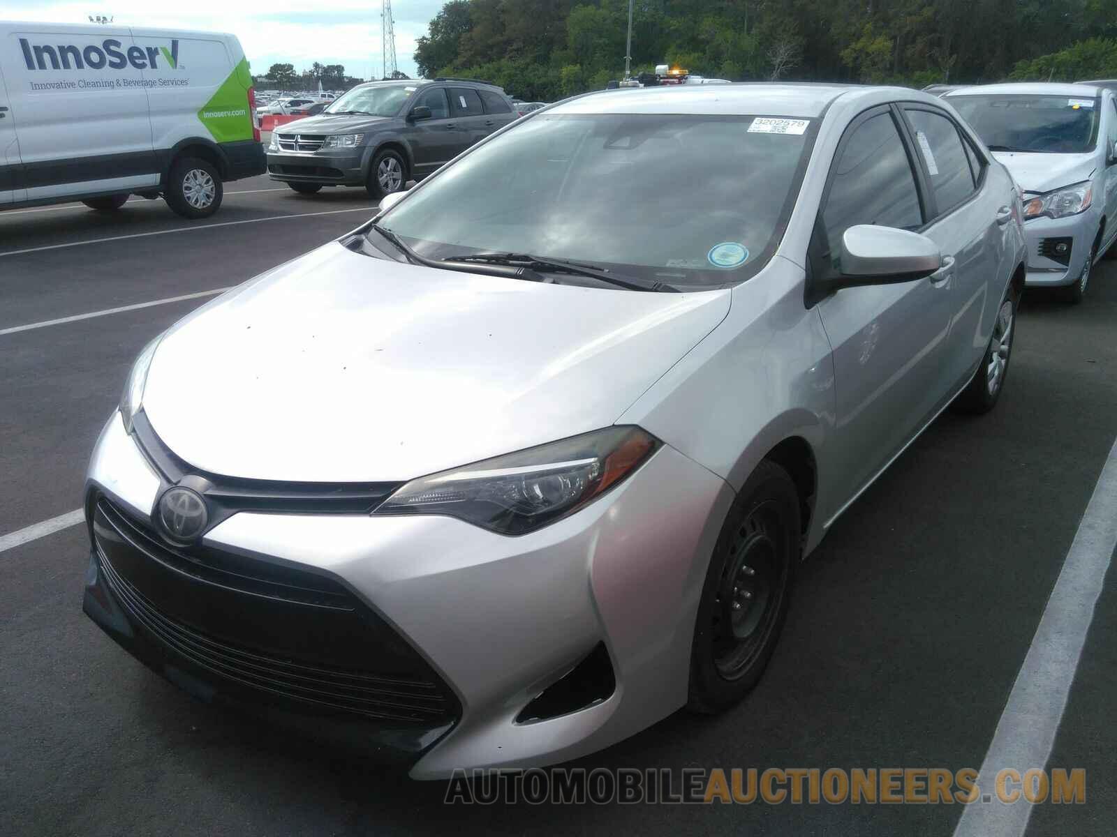 5YFBURHEXJP810566 Toyota Corolla LE 2018