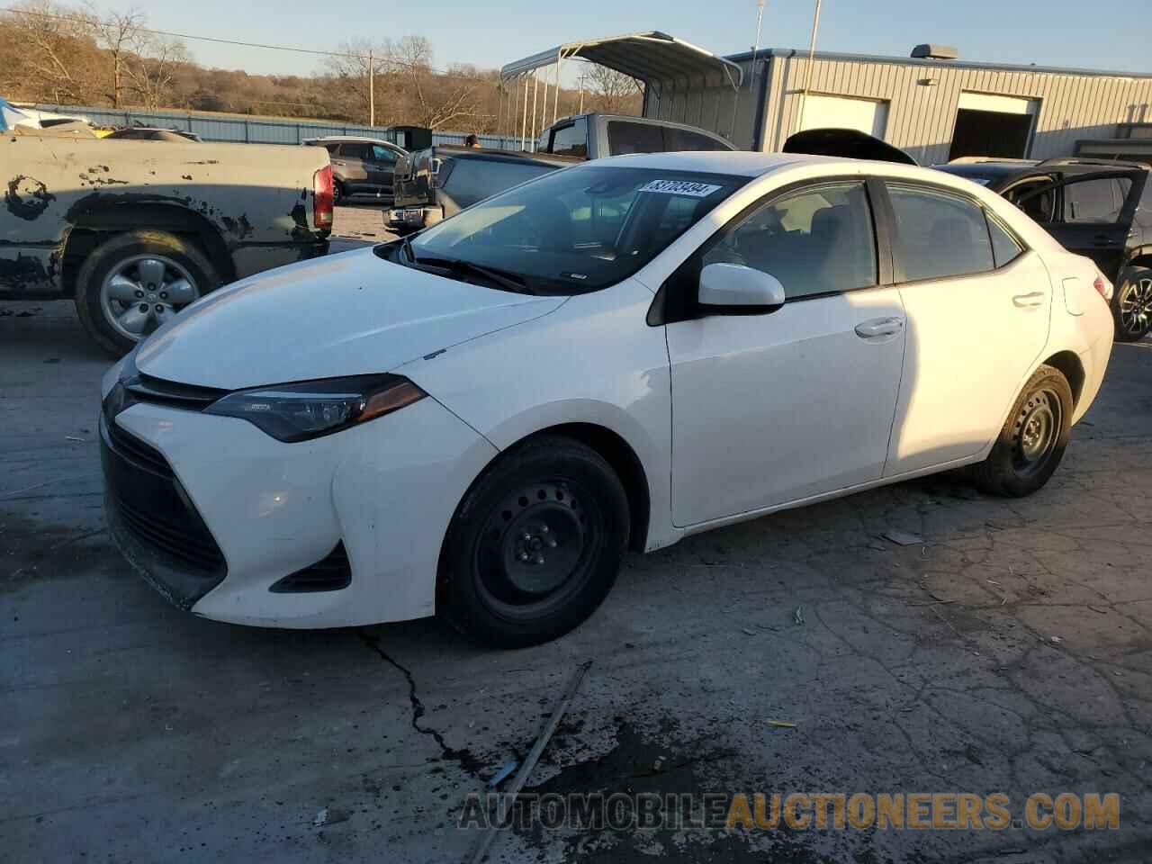 5YFBURHEXJP842160 TOYOTA COROLLA 2018