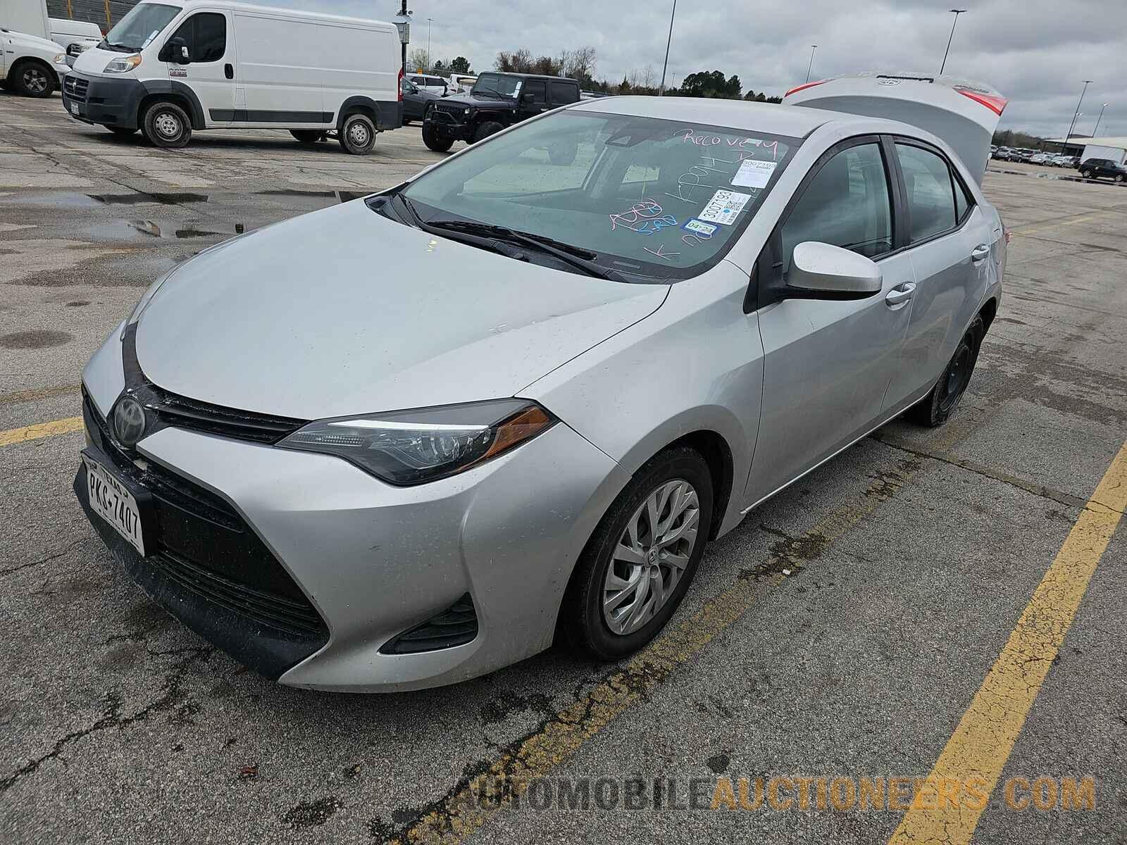 5YFBURHEXKP941420 Toyota Corolla LE 2019