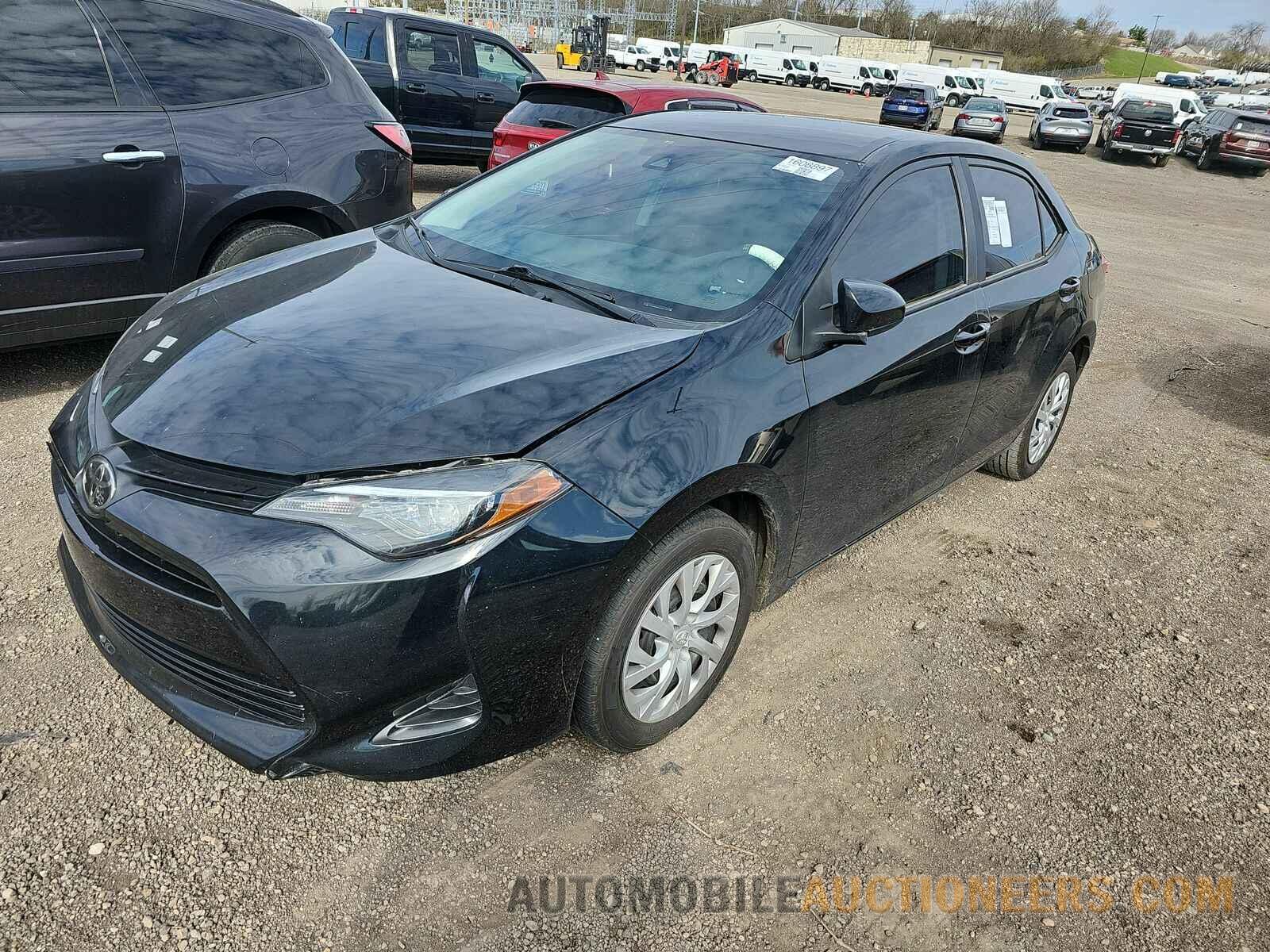 5YFBURHEXKP947623 Toyota Corolla LE 2019