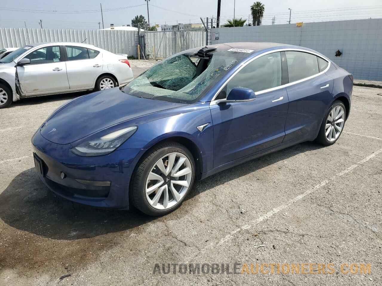 5YJ3E1EA0HF002558 TESLA MODEL 3 2017