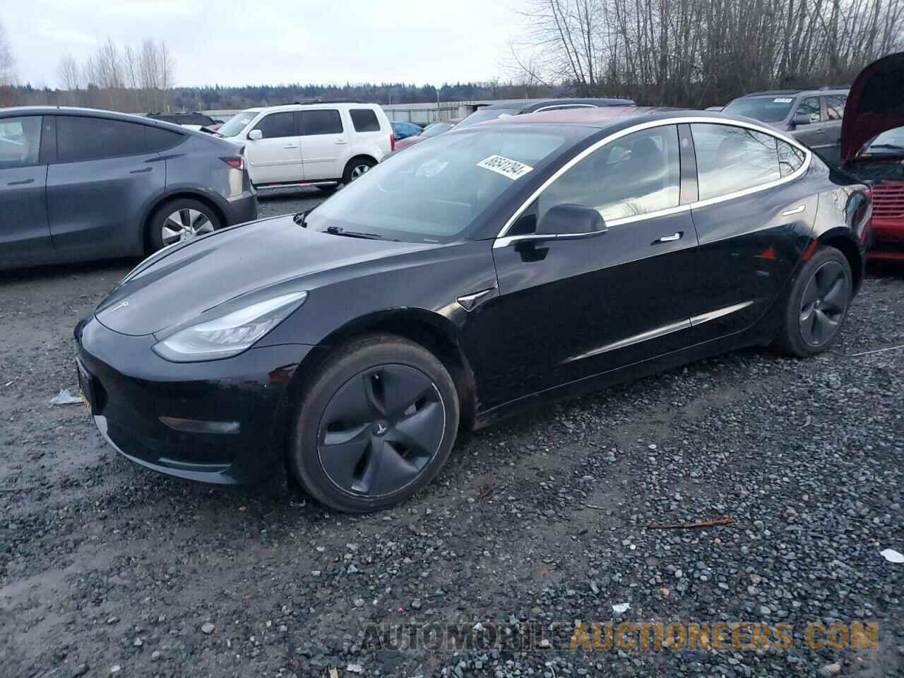 5YJ3E1EA0JF003893 TESLA MODEL 3 2018