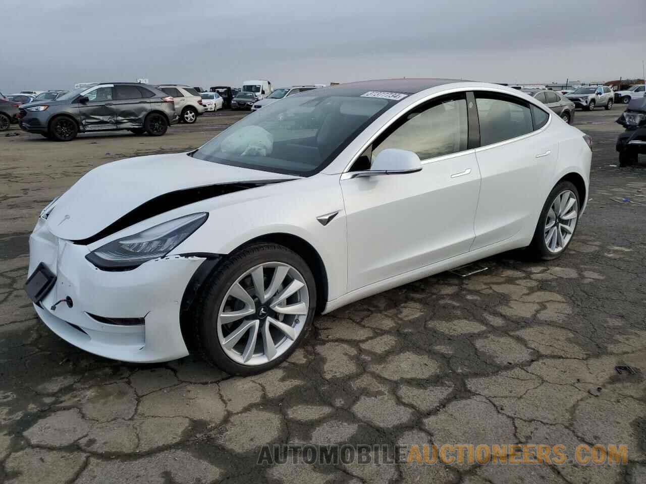 5YJ3E1EA0JF006468 TESLA MODEL 3 2018