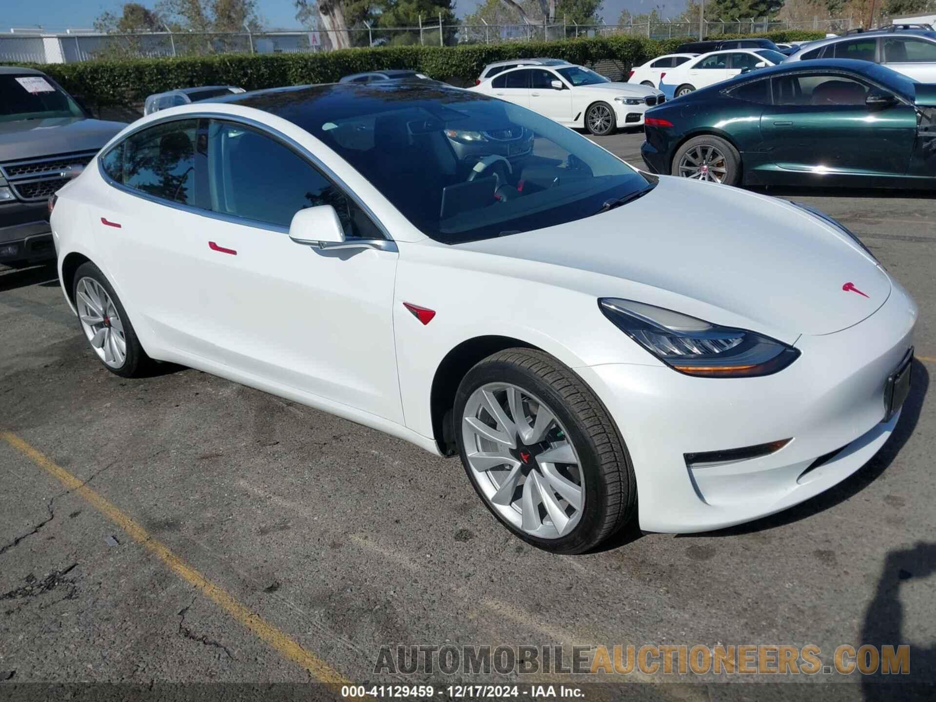 5YJ3E1EA0JF008351 TESLA MODEL 3 2018