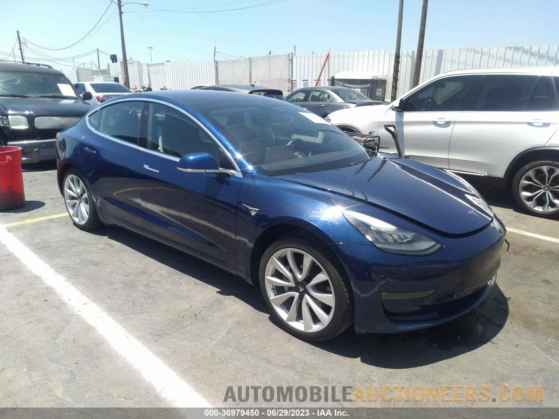 5YJ3E1EA0JF013727 TESLA MODEL 3 2018