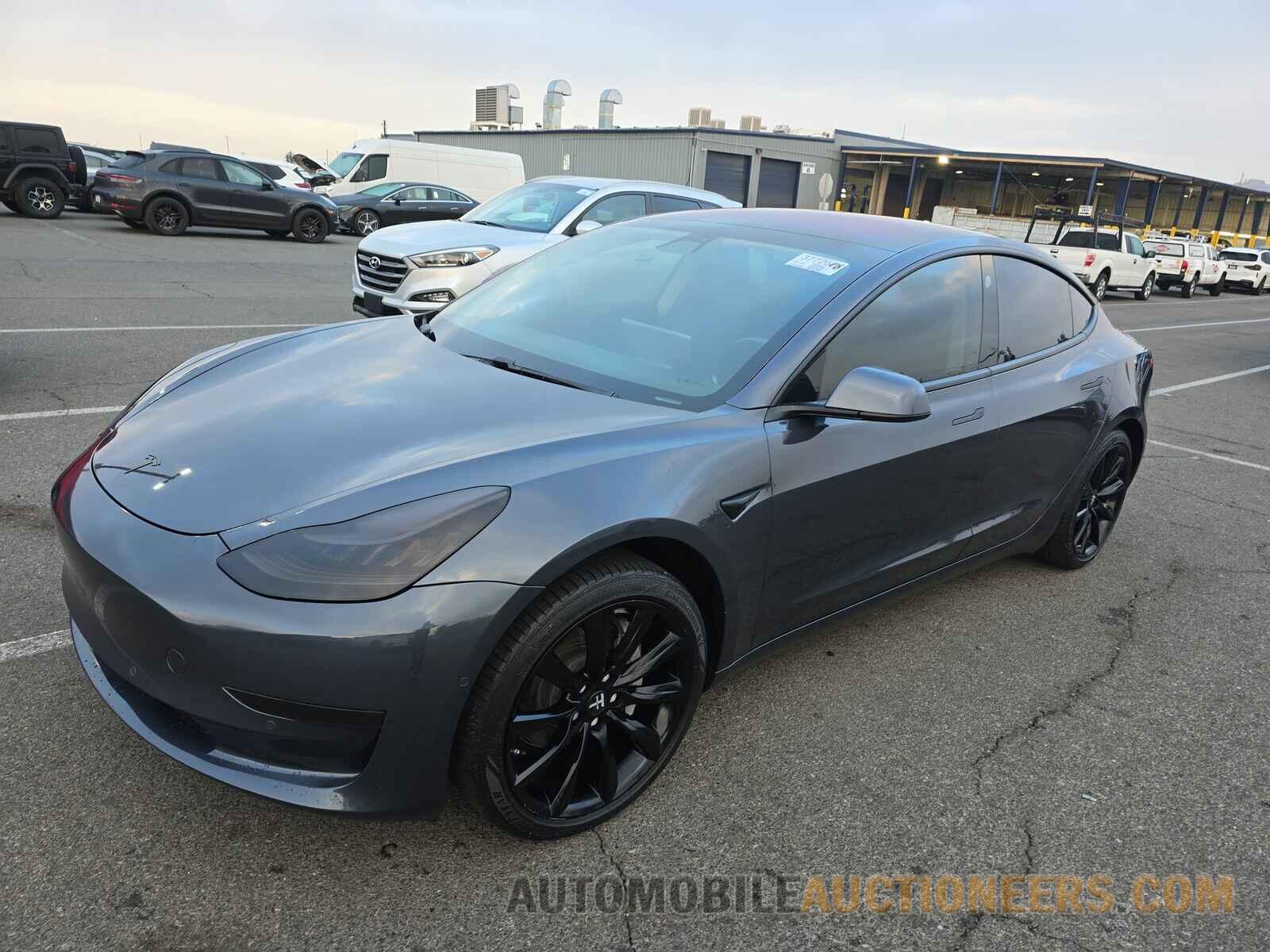 5YJ3E1EA0JF016515 Tesla Model 3 2018