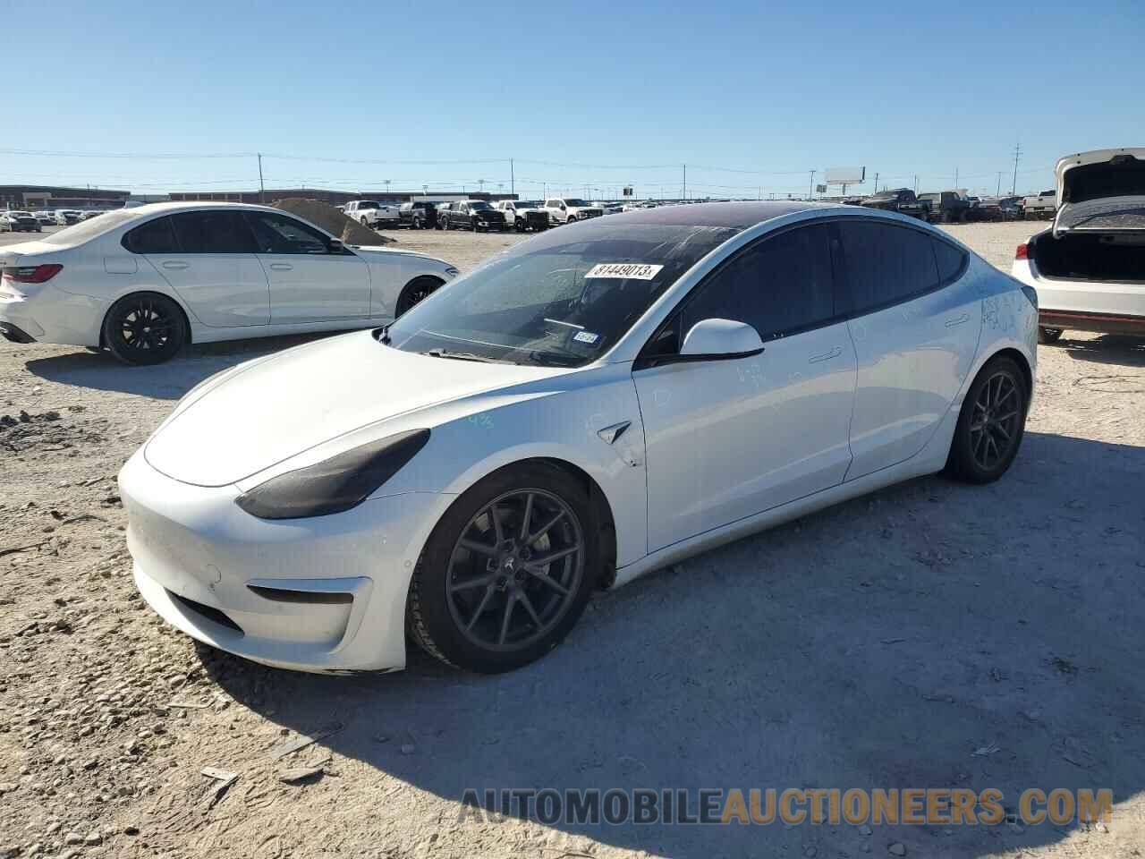 5YJ3E1EA0JF017356 TESLA MODEL 3 2018