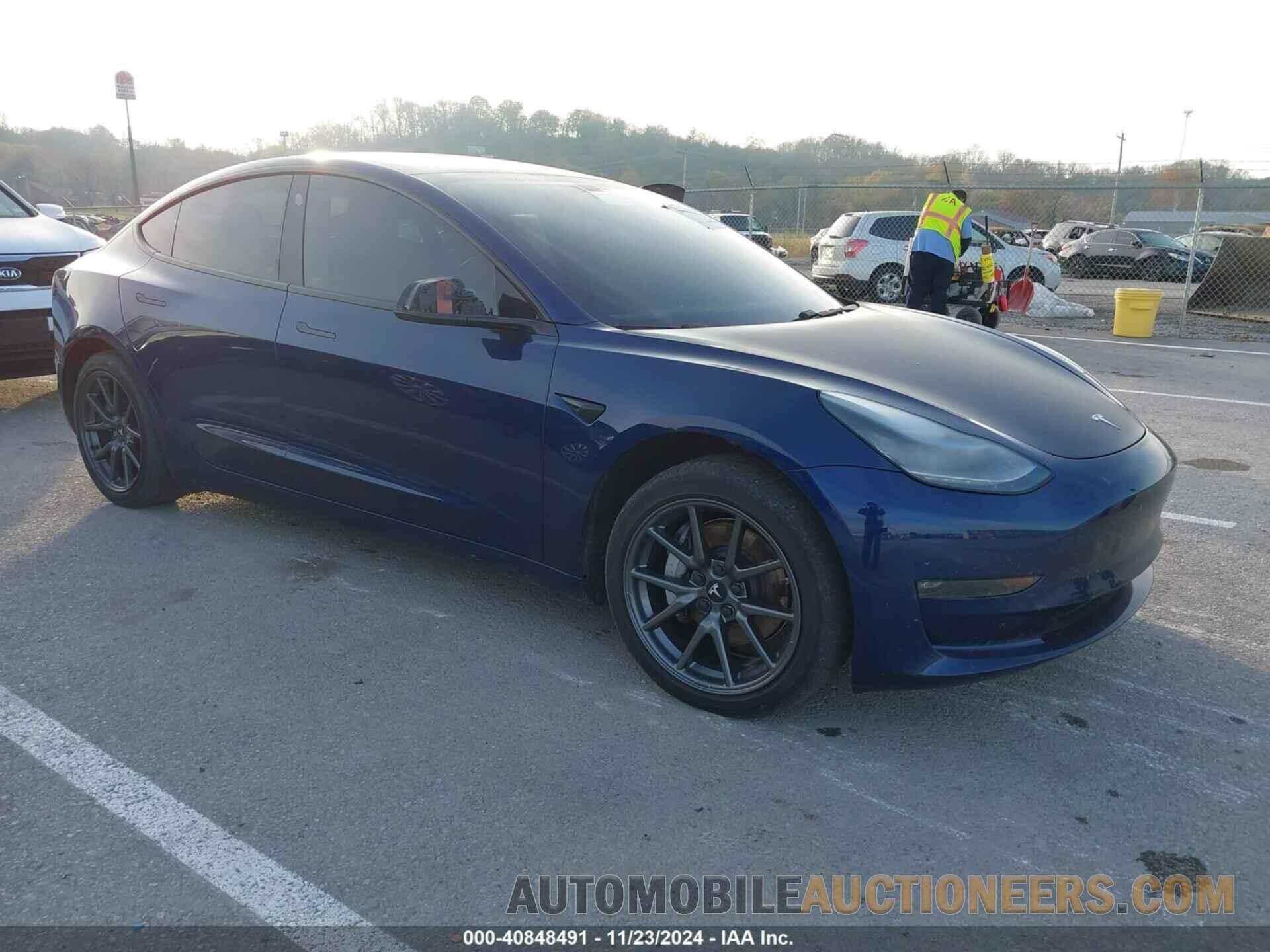 5YJ3E1EA0JF022623 TESLA MODEL 3 2018