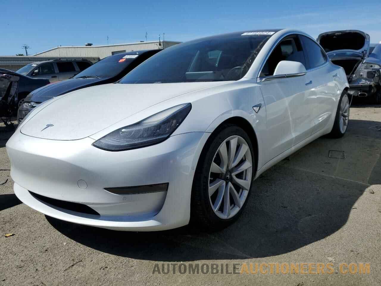 5YJ3E1EA0JF025330 TESLA MODEL 3 2018