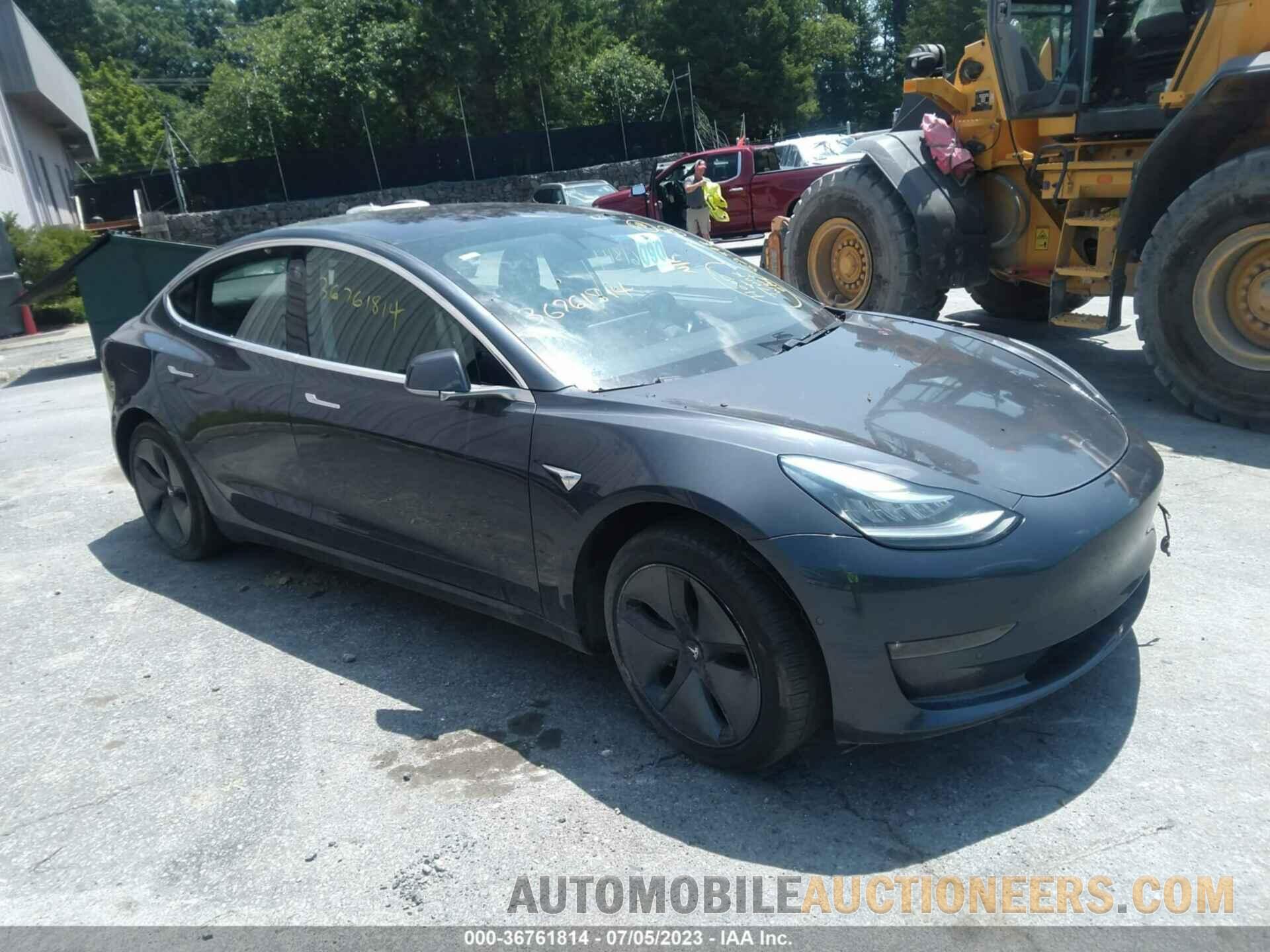 5YJ3E1EA0JF025800 TESLA MODEL 3 2018