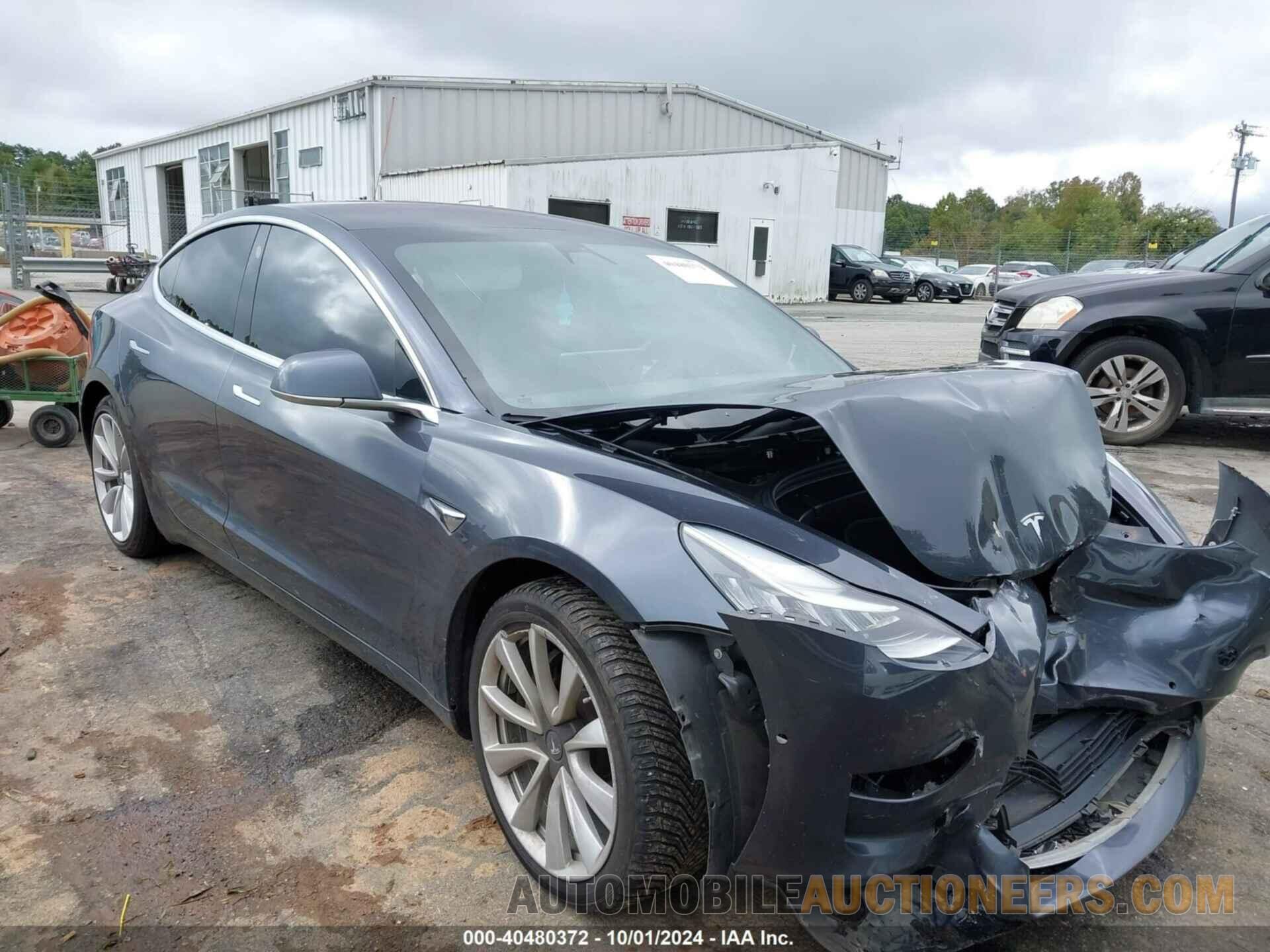 5YJ3E1EA0JF031094 TESLA MODEL 3 2018