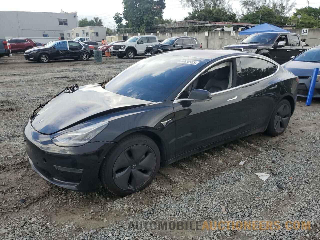 5YJ3E1EA0JF036537 TESLA MODEL 3 2018