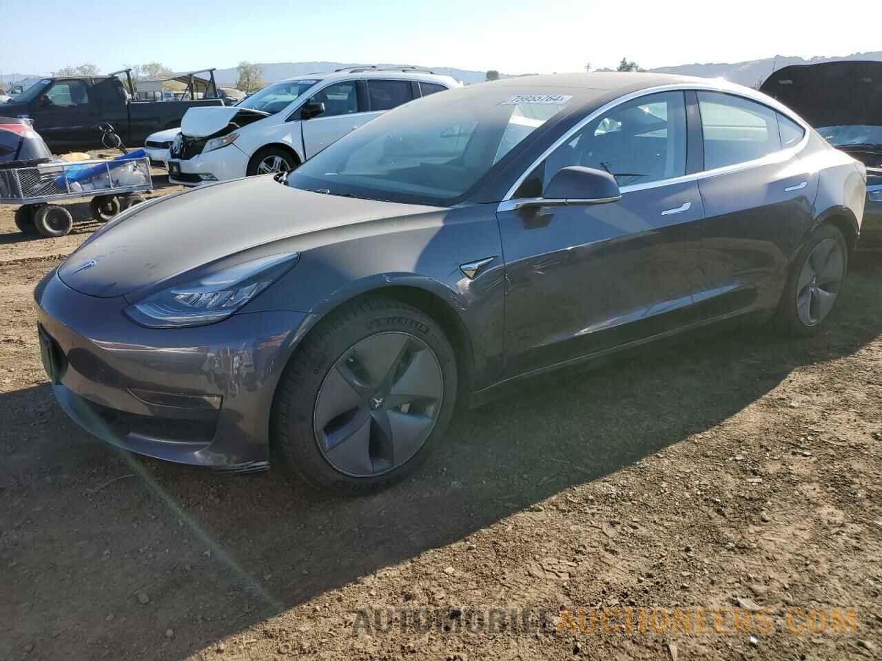 5YJ3E1EA0JF038658 TESLA MODEL 3 2018