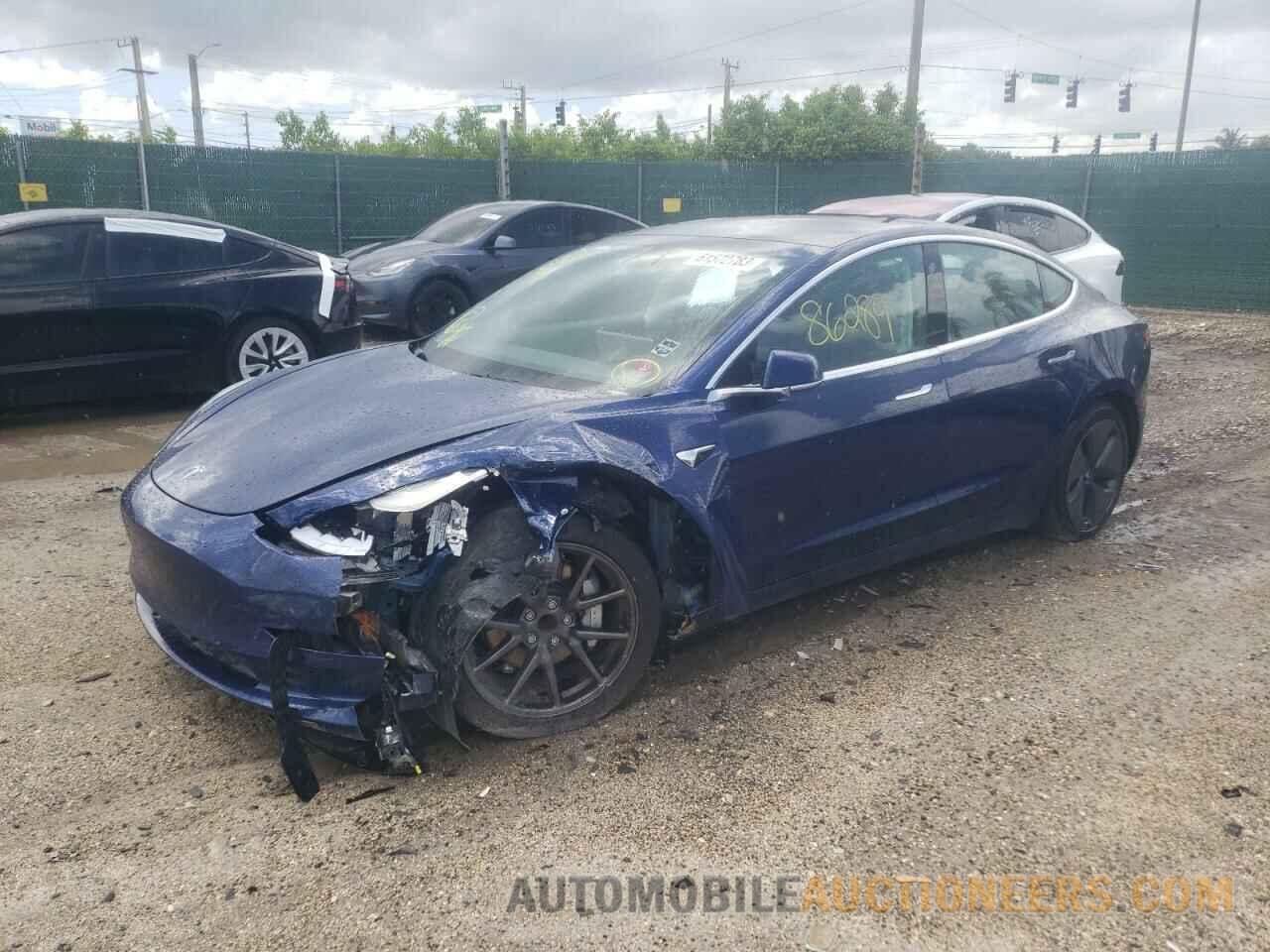 5YJ3E1EA0JF041463 TESLA MODEL 3 2018