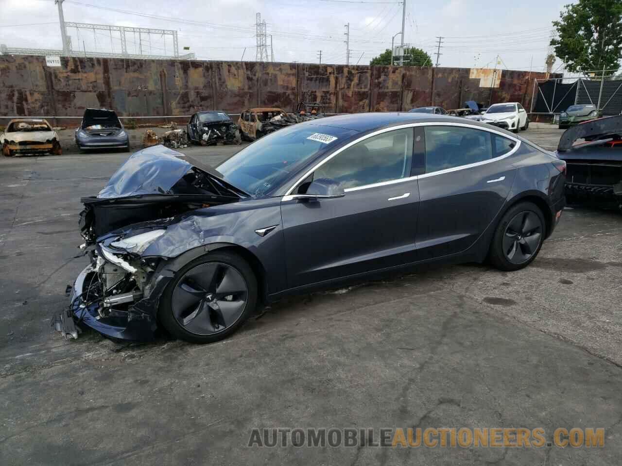 5YJ3E1EA0JF048302 TESLA MODEL 3 2018