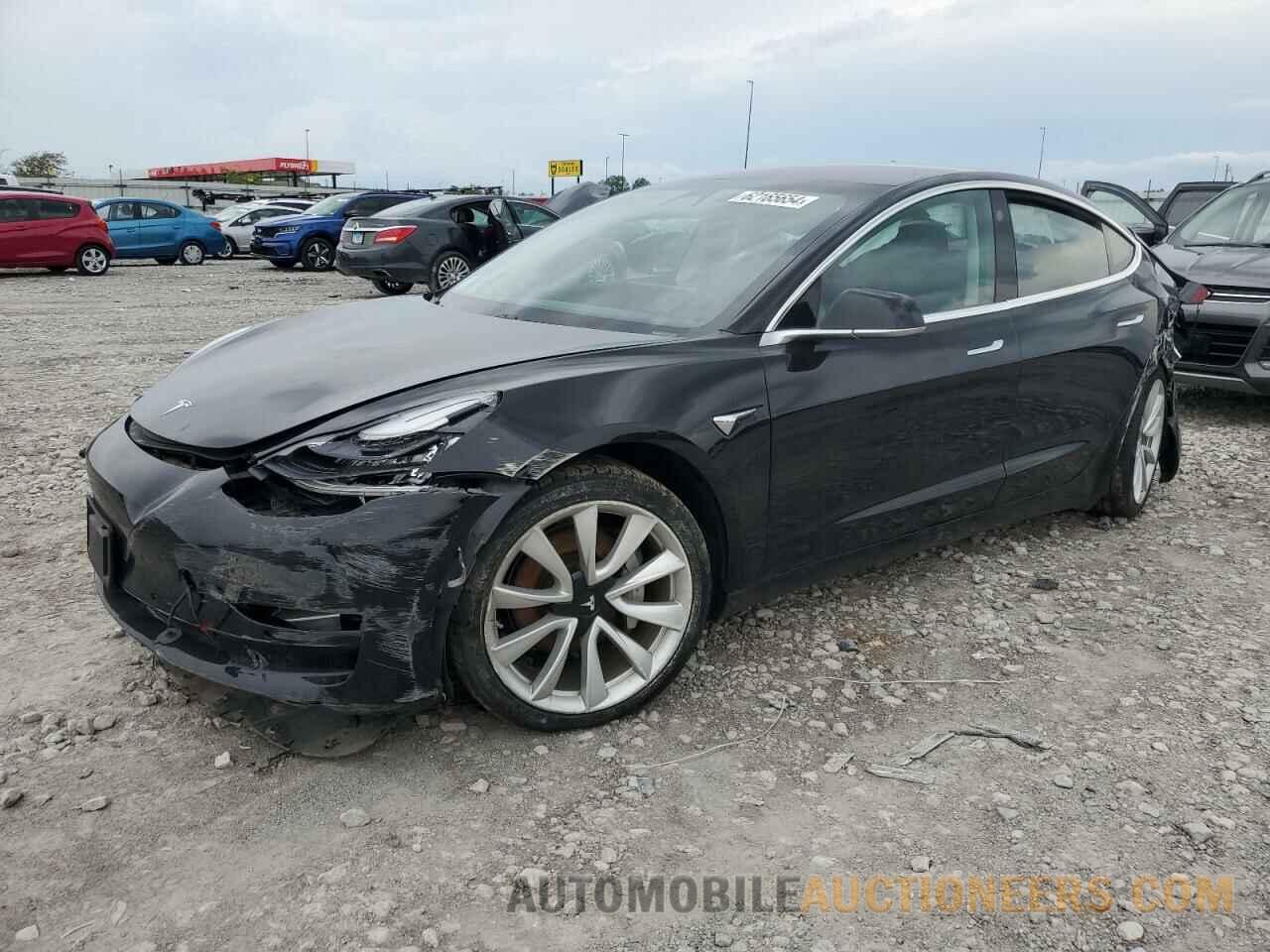 5YJ3E1EA0JF049546 TESLA MODEL 3 2018