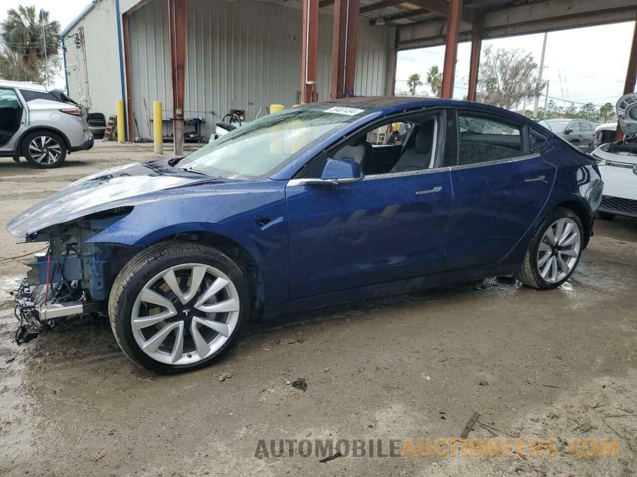 5YJ3E1EA0JF049787 TESLA MODEL 3 2018