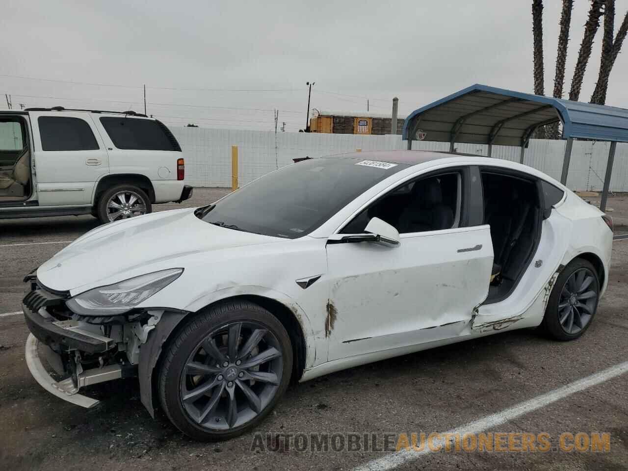 5YJ3E1EA0JF051538 TESLA MODEL 3 2018