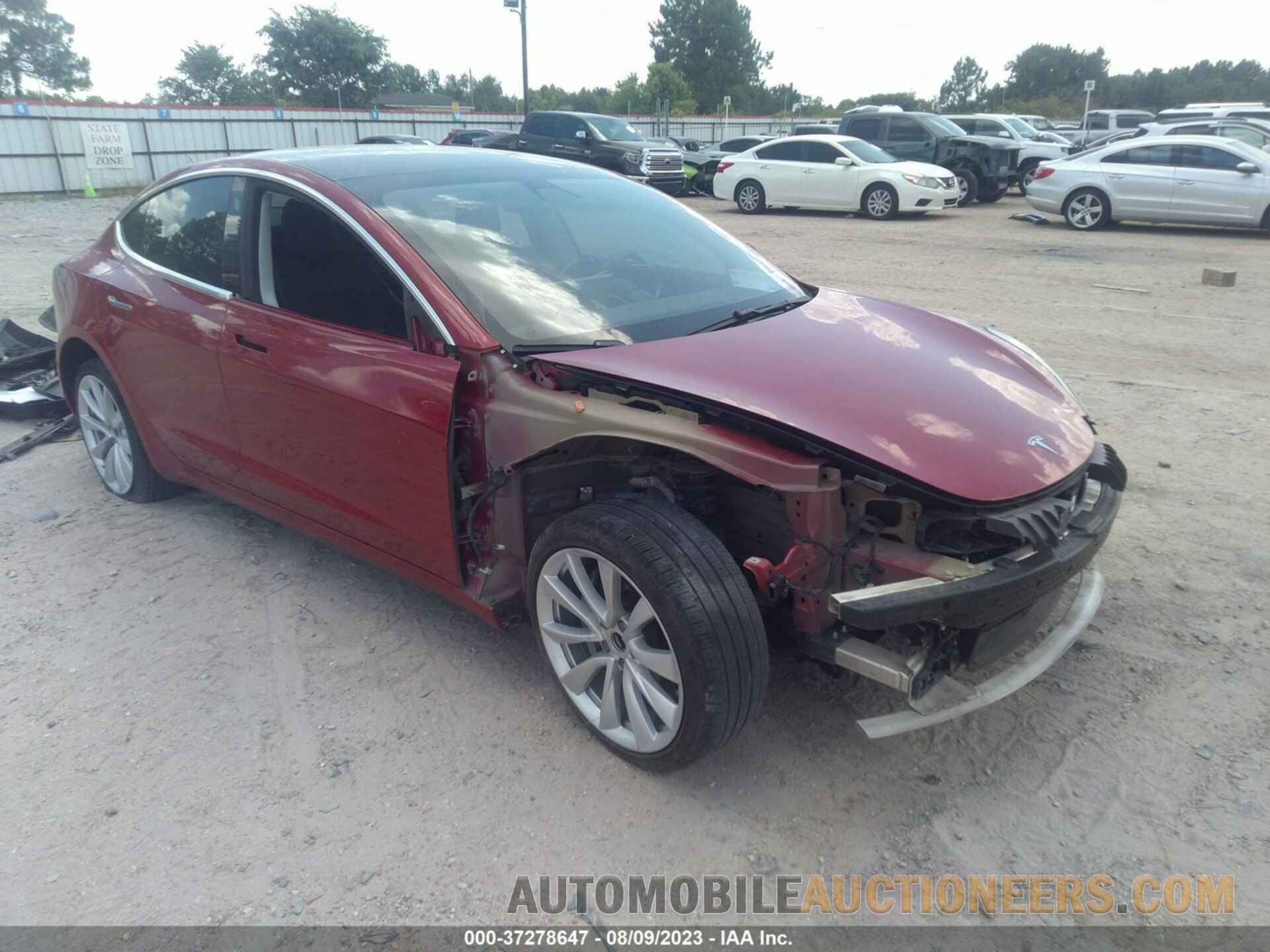 5YJ3E1EA0JF051703 TESLA MODEL 3 2018