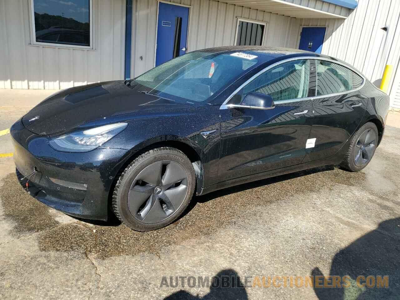 5YJ3E1EA0JF052155 TESLA MODEL 3 2018