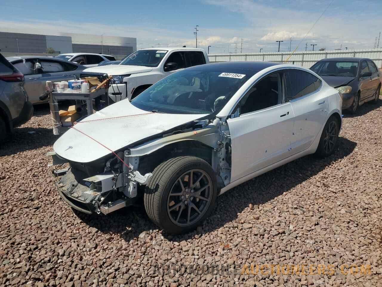 5YJ3E1EA0JF053290 TESLA MODEL 3 2018