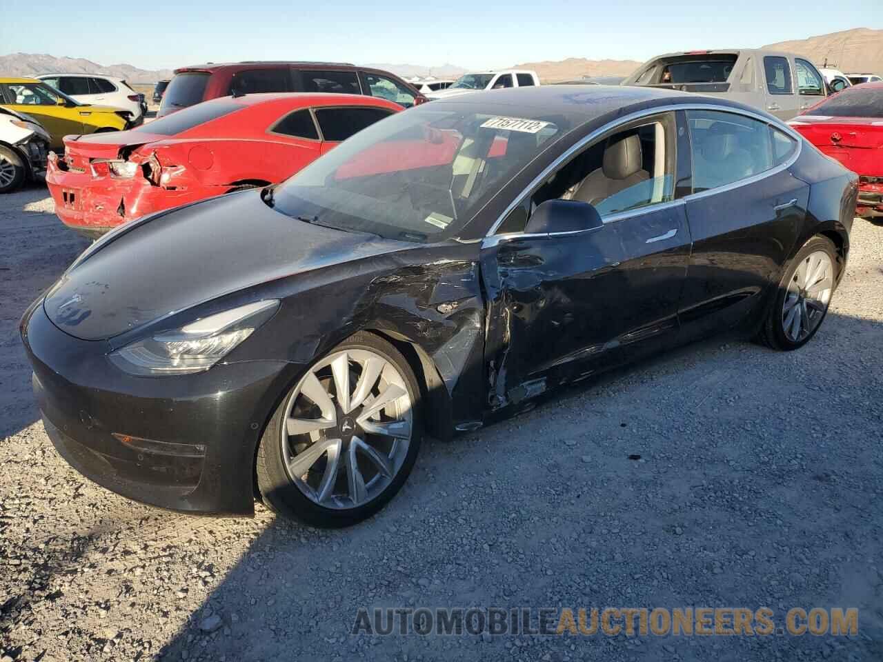 5YJ3E1EA0JF071059 TESLA MODEL 3 2018